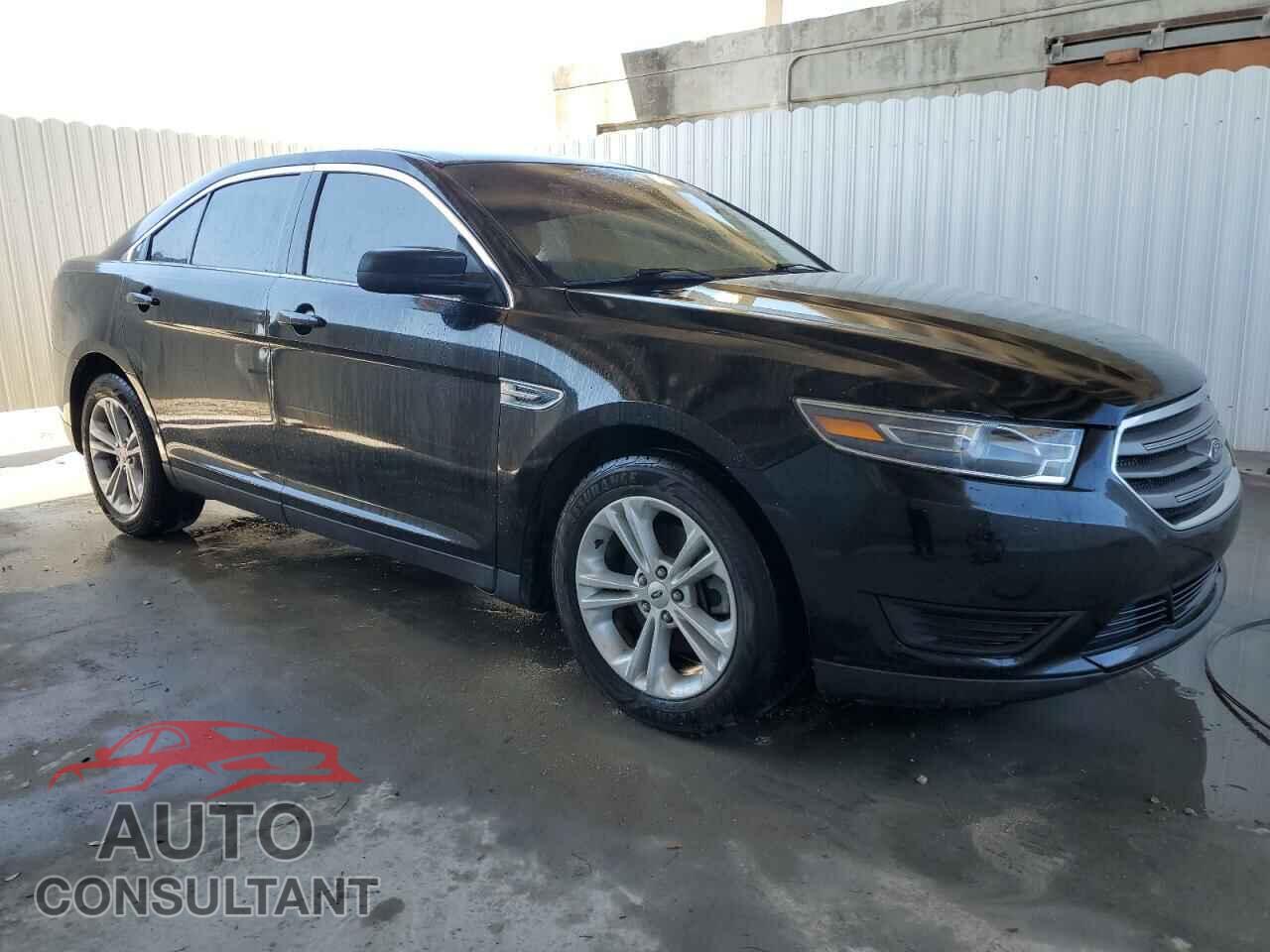 FORD TAURUS 2018 - 1FAHP2D81JG136792