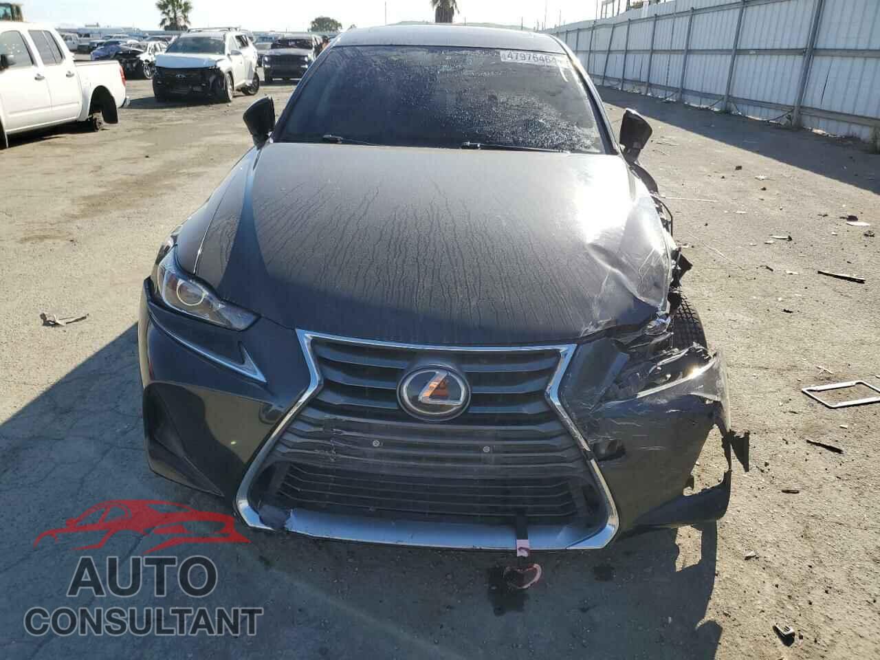 LEXUS IS 2017 - JTHBA1D29H5052425