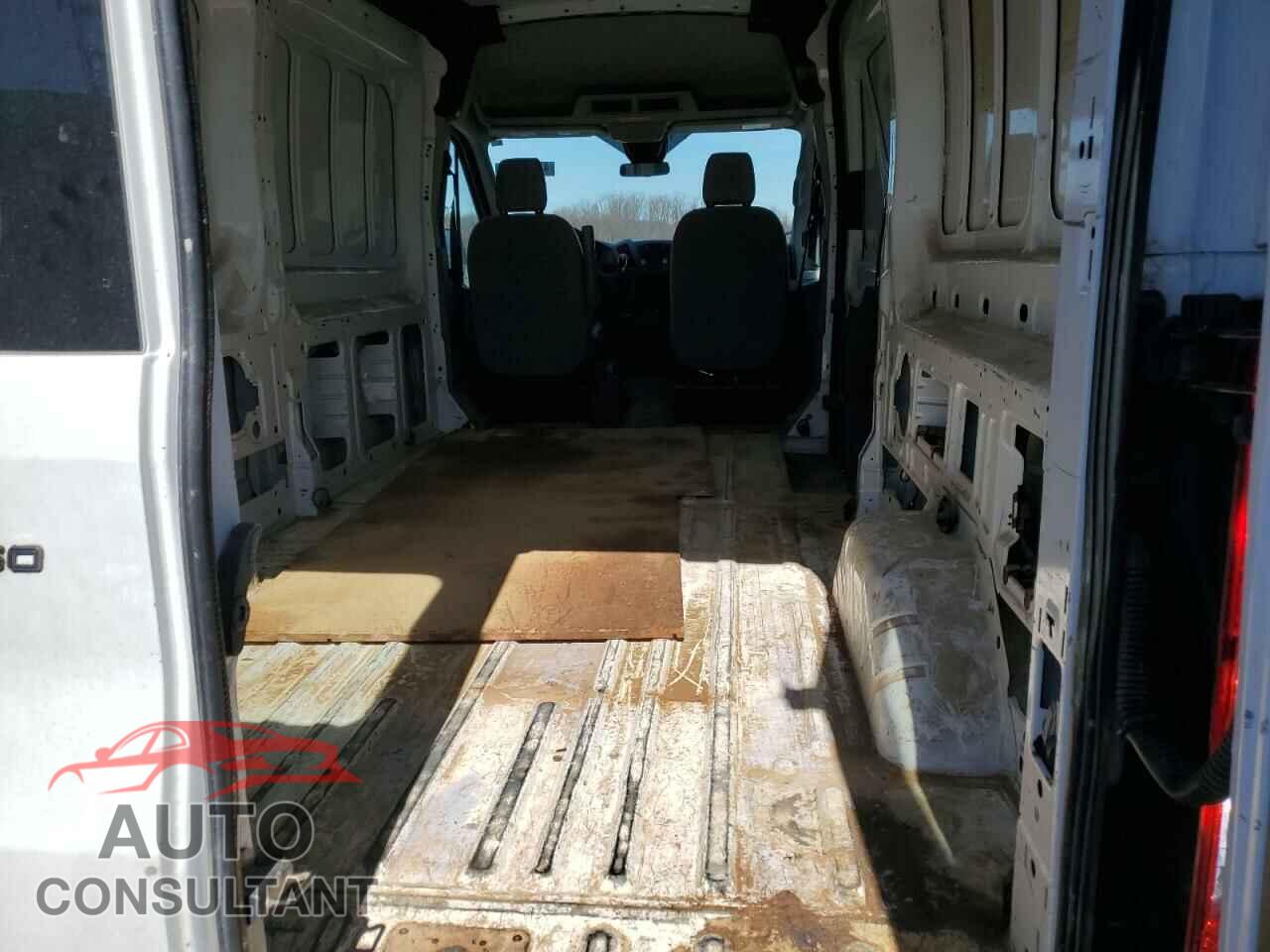 FORD TRANSIT 2017 - 1FTYR2CM3HKA21895
