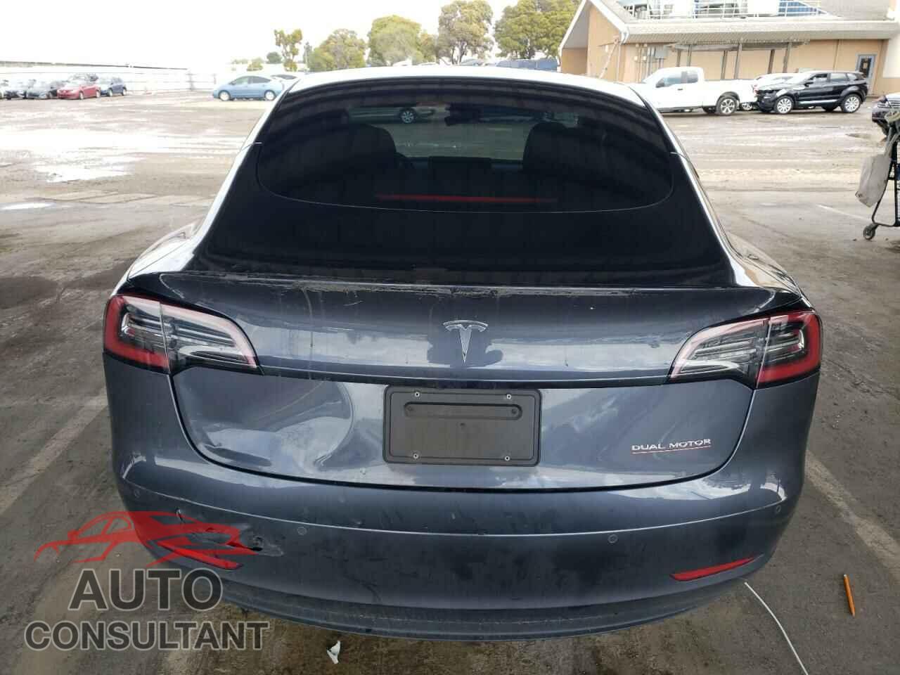 TESLA MODEL 3 2021 - 5YJ3E1EC1MF074350