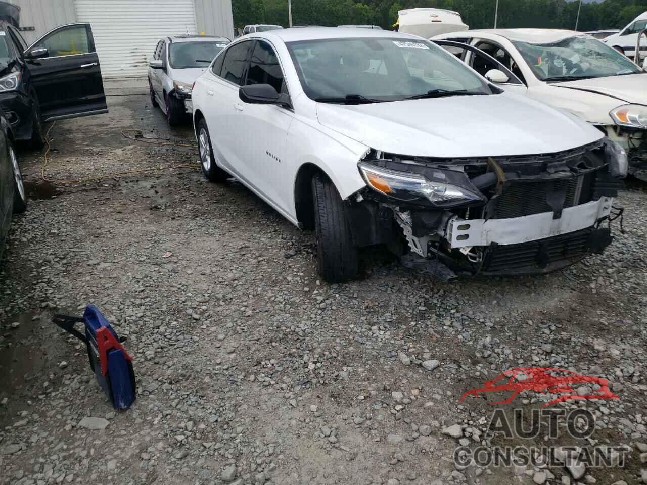 CHEVROLET MALIBU 2020 - 1G1ZB5ST3LF046888