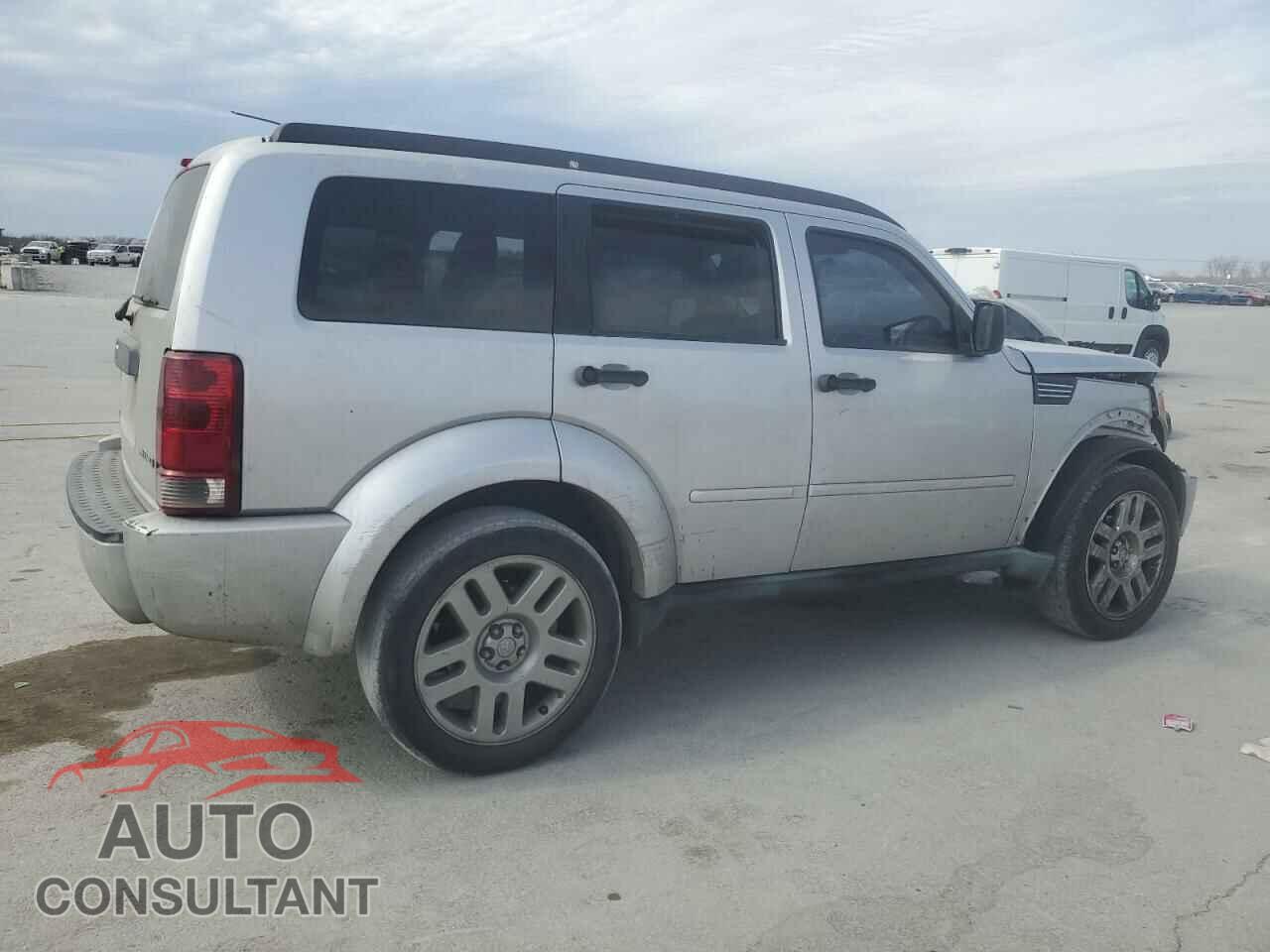 DODGE NITRO 2011 - 1D4PT4GK3BW589701