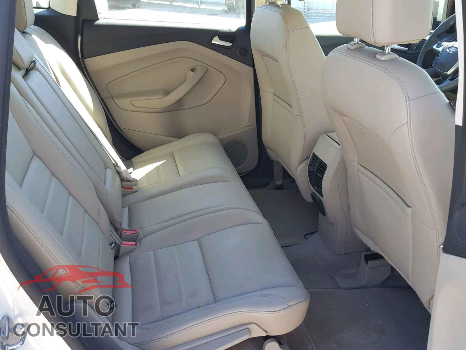 FORD CMAX 2016 - 1FADP5CU2GL109843