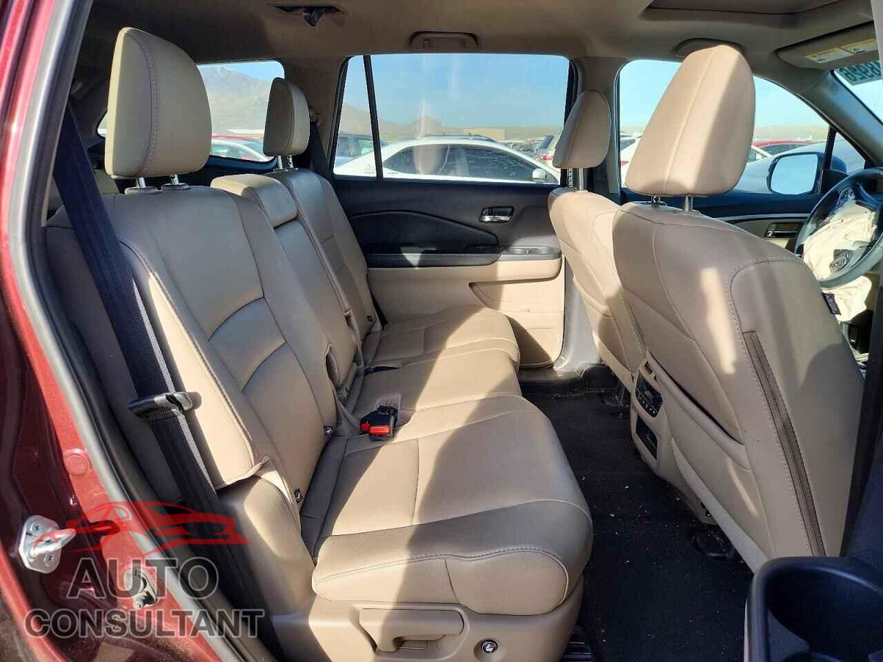HONDA PILOT 2017 - 5FNYF6H60HB059043