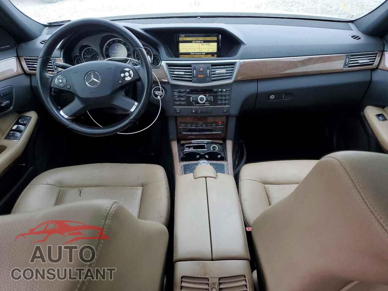 MERCEDES-BENZ E-CLASS 2011 - WDDHF5GB2BA464237