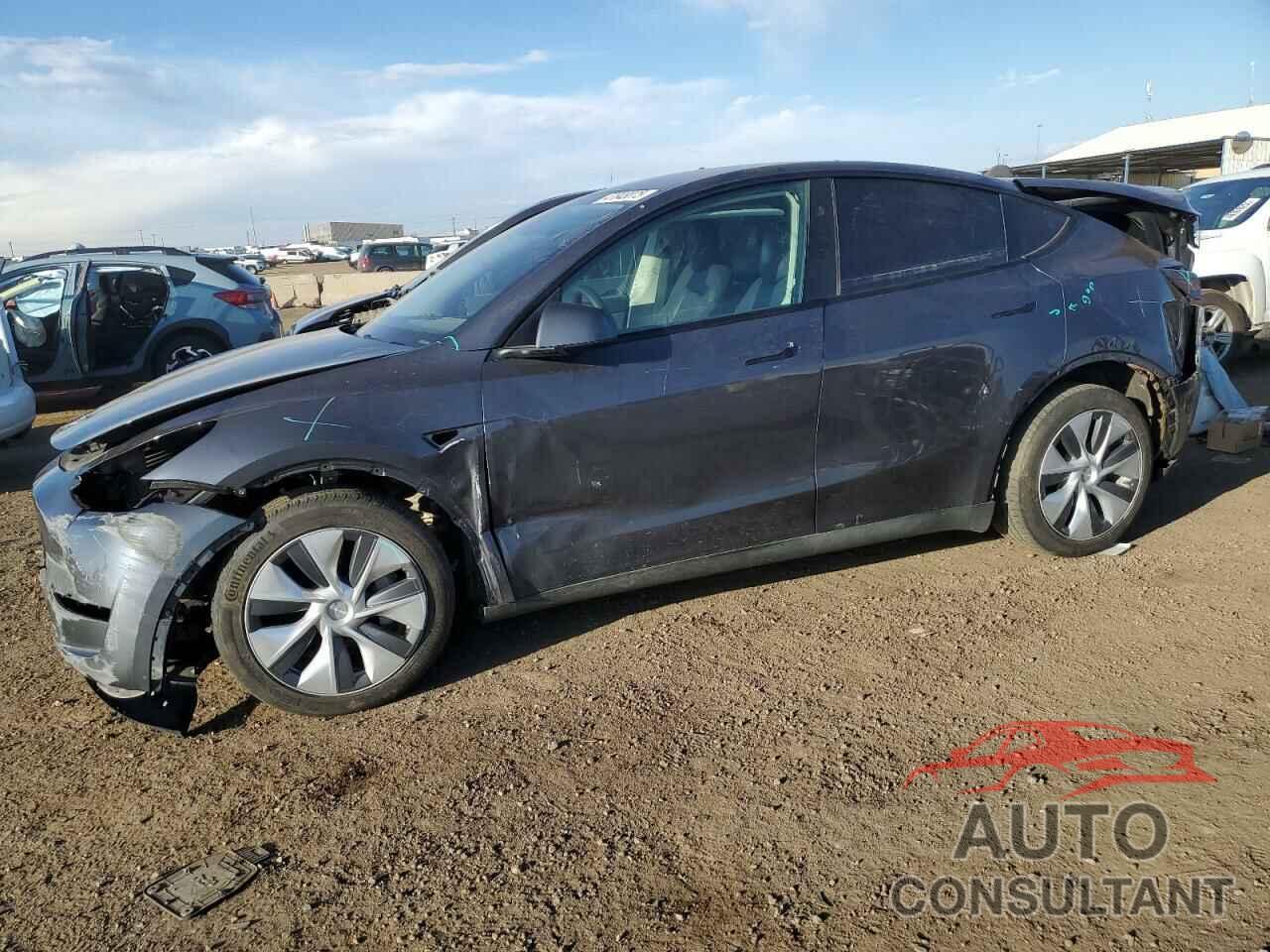 TESLA MODEL Y 2023 - 7SAYGDEE5PF895459