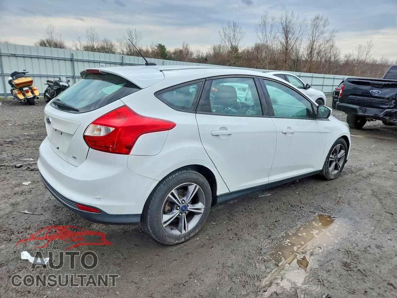 FORD FOCUS 2014 - 1FADP3K23EL438021