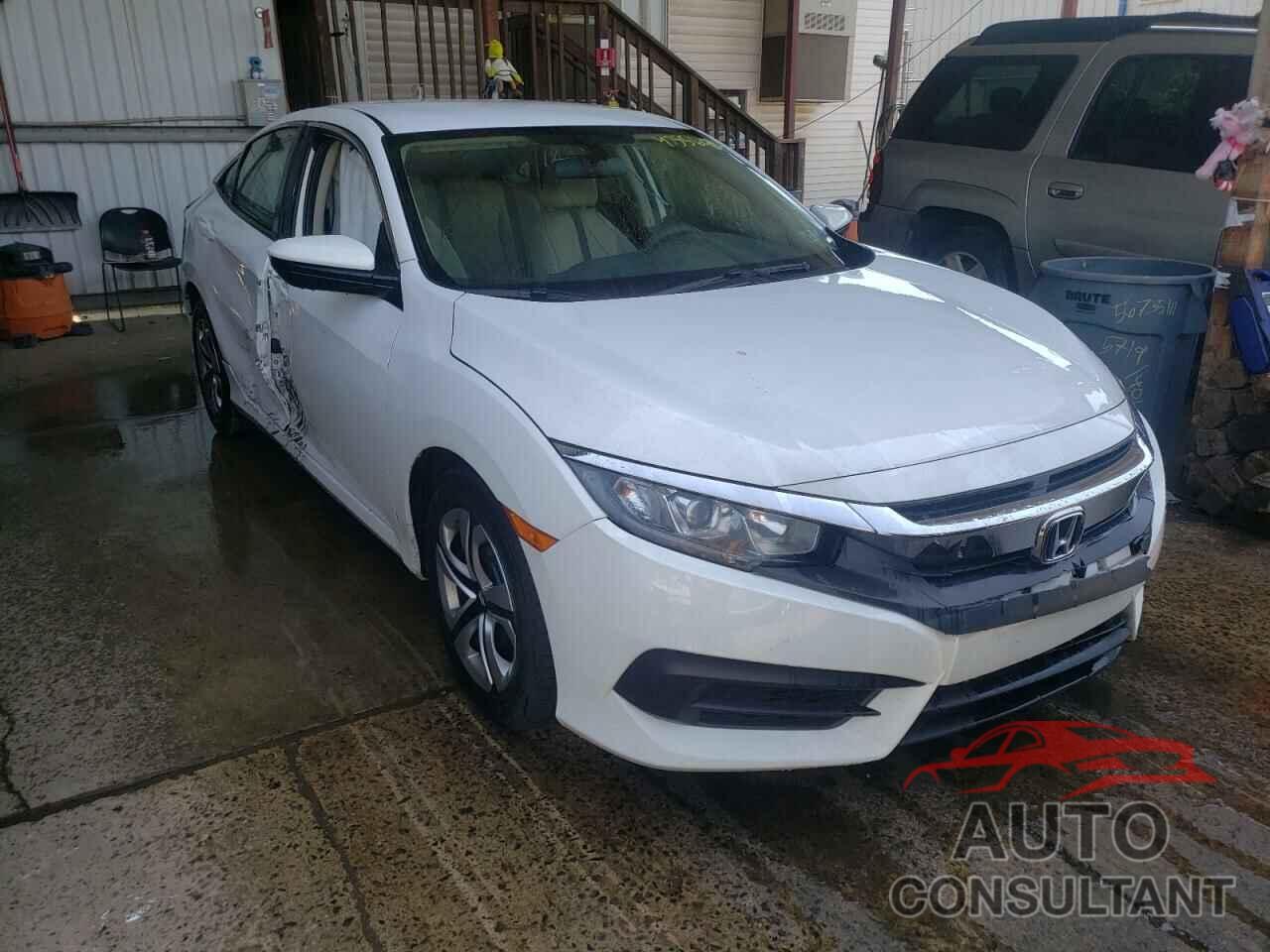 HONDA CIVIC 2018 - 2HGFC2F54JH532947