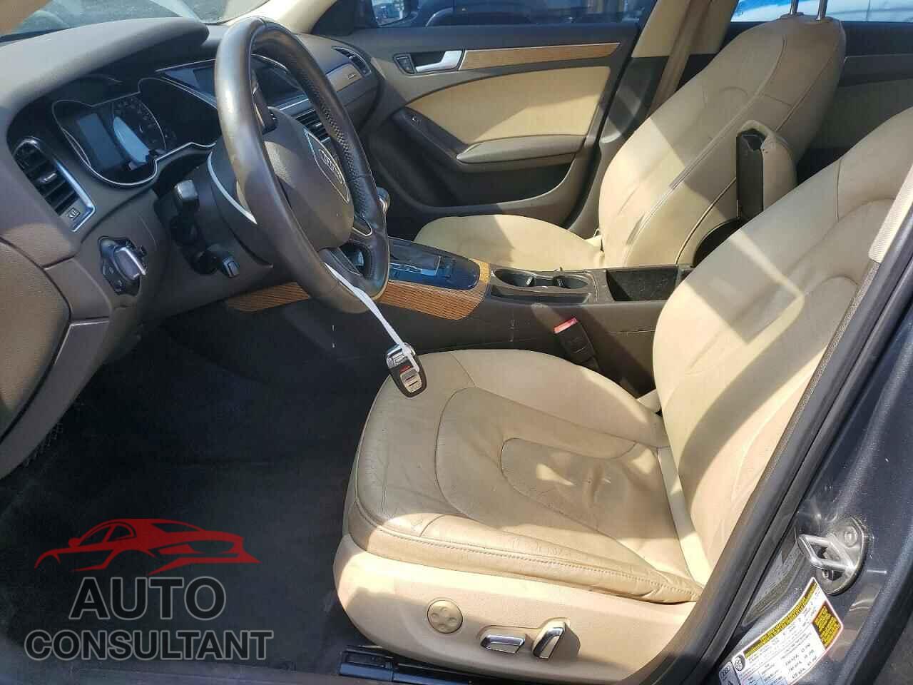 AUDI A4 2013 - WAUBFAFL0DN019930