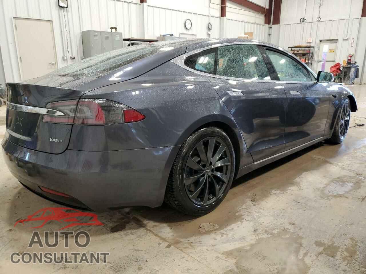 TESLA MODEL S 2018 - 5YJSA1E21JF292783