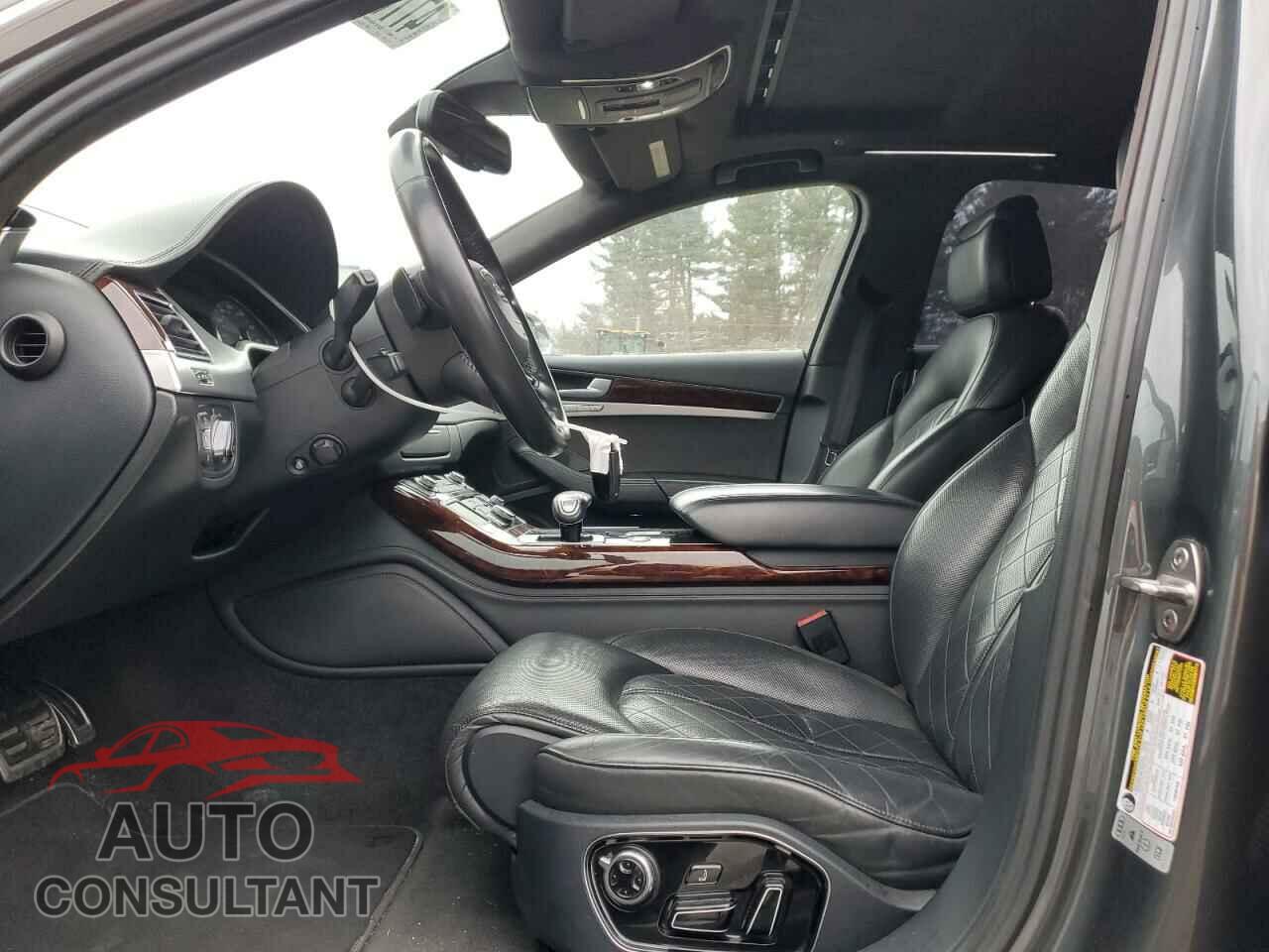 AUDI S8 2013 - WAUD2AFD4DN028188