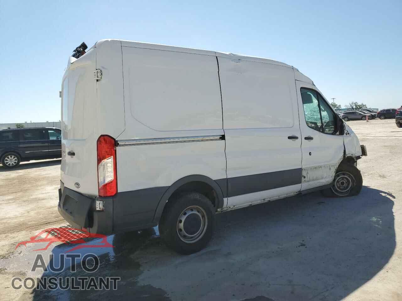 FORD TRANSIT 2018 - 1FTYR1CM4JKA33425