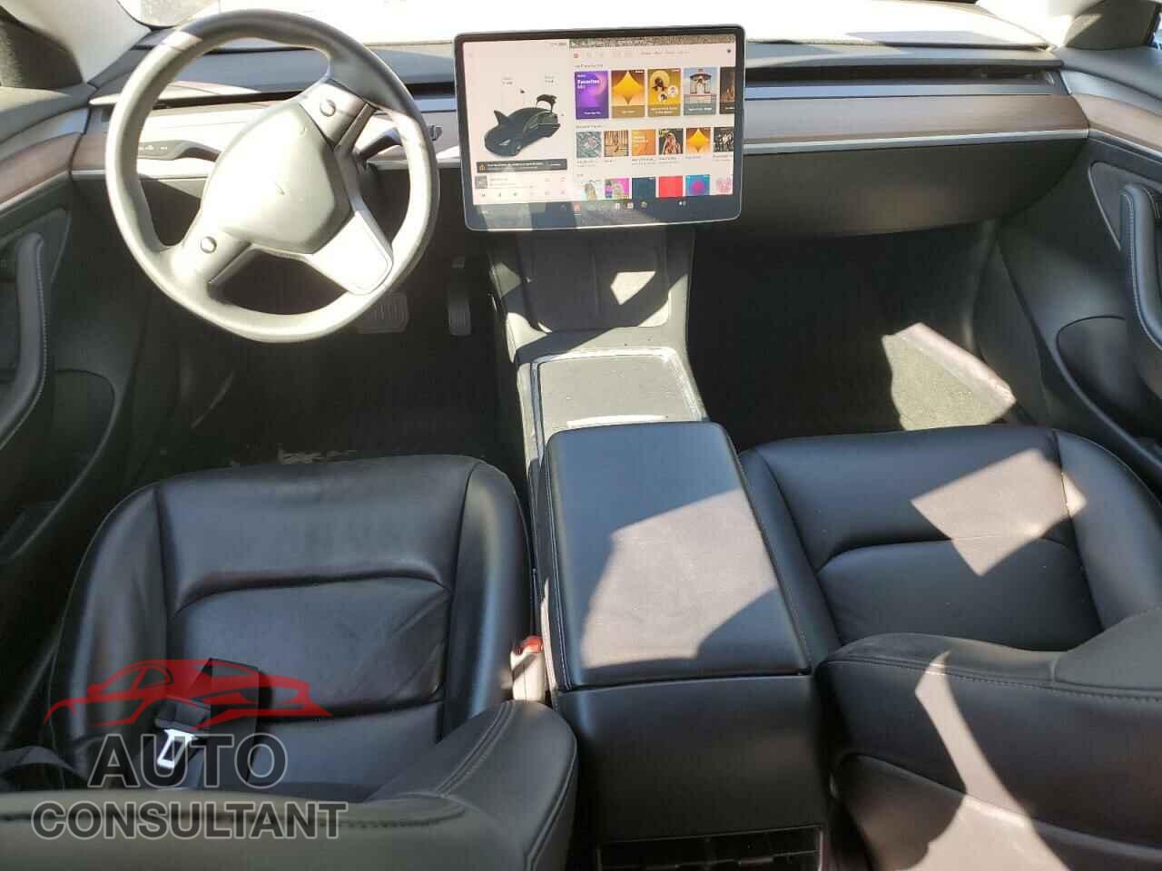 TESLA MODEL 3 2021 - 5YJ3E1EA3MF996701