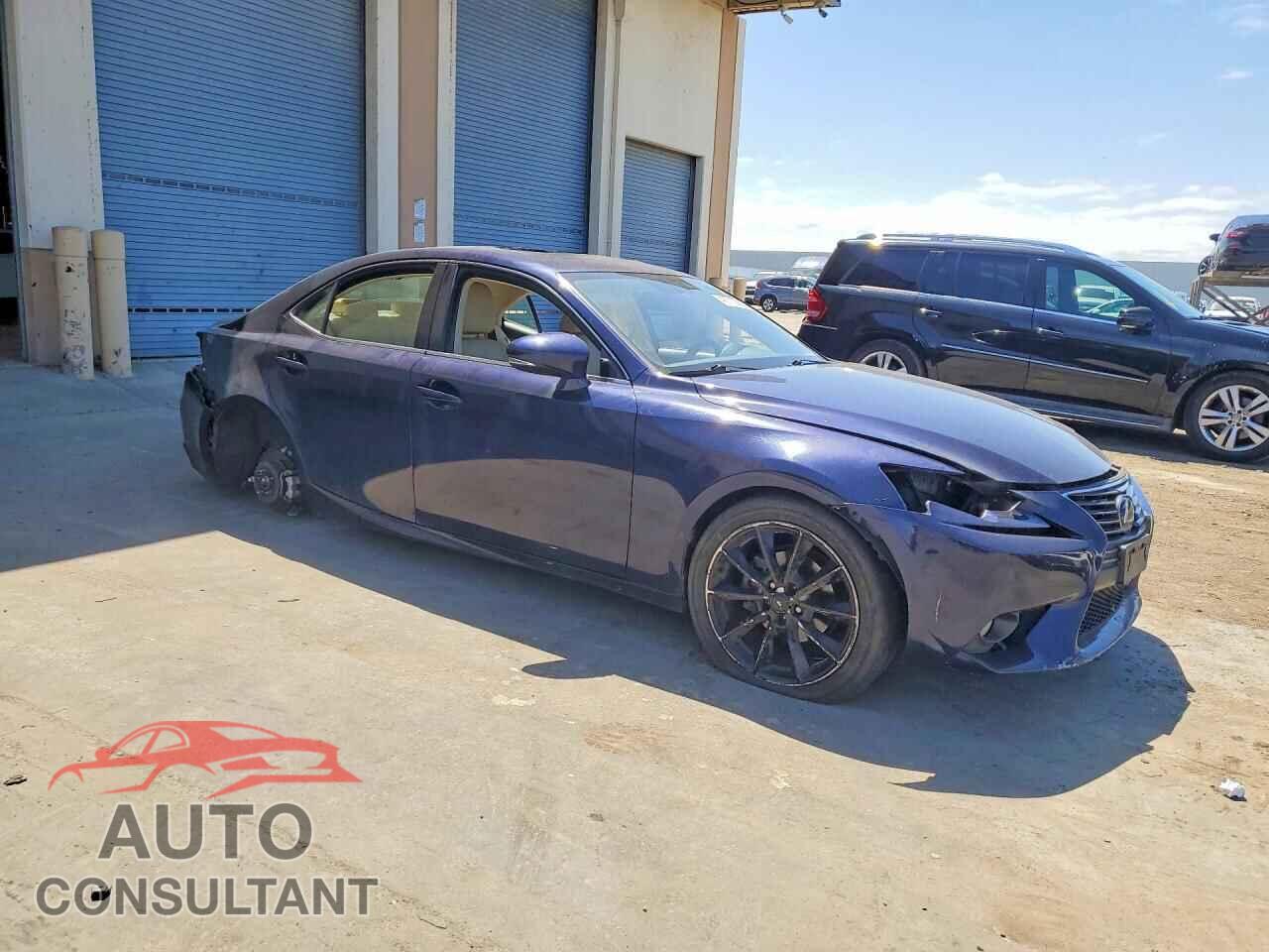 LEXUS IS 2014 - JTHBF1D21E5012384