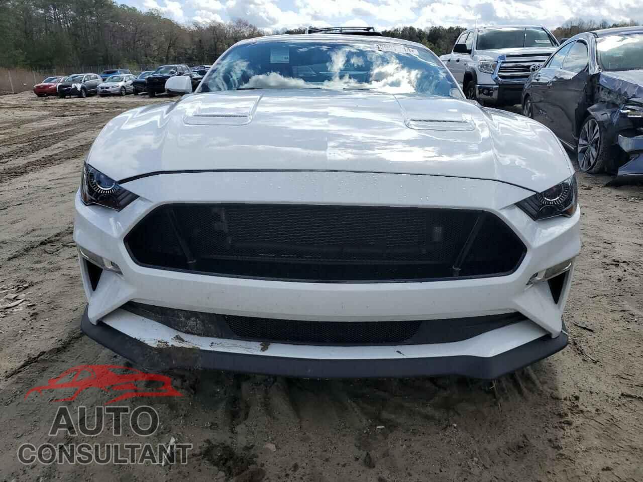 FORD MUSTANG 2020 - 1FA6P8CF9L5126861