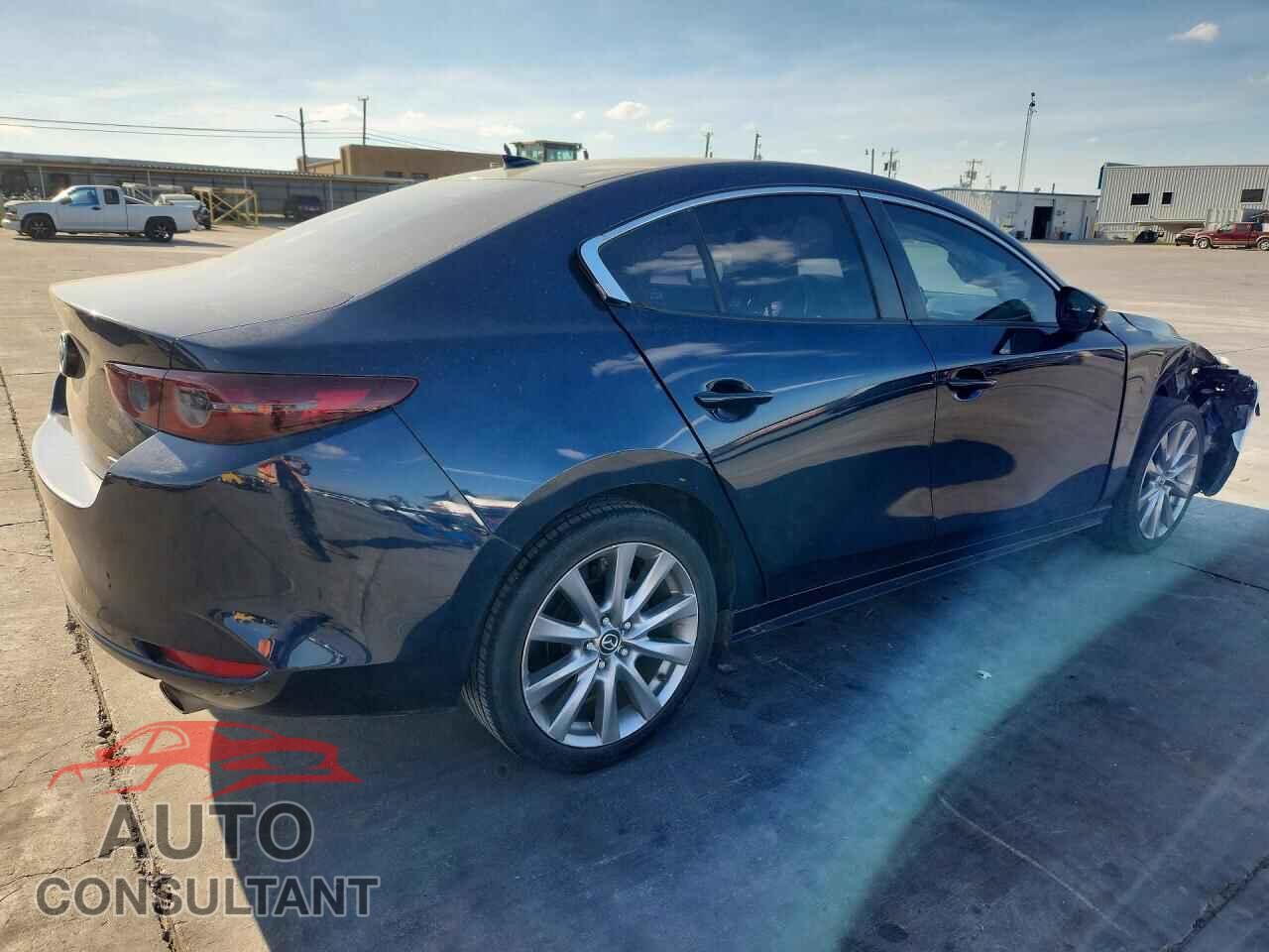 MAZDA 3 2019 - 3MZBPADL4KM106950