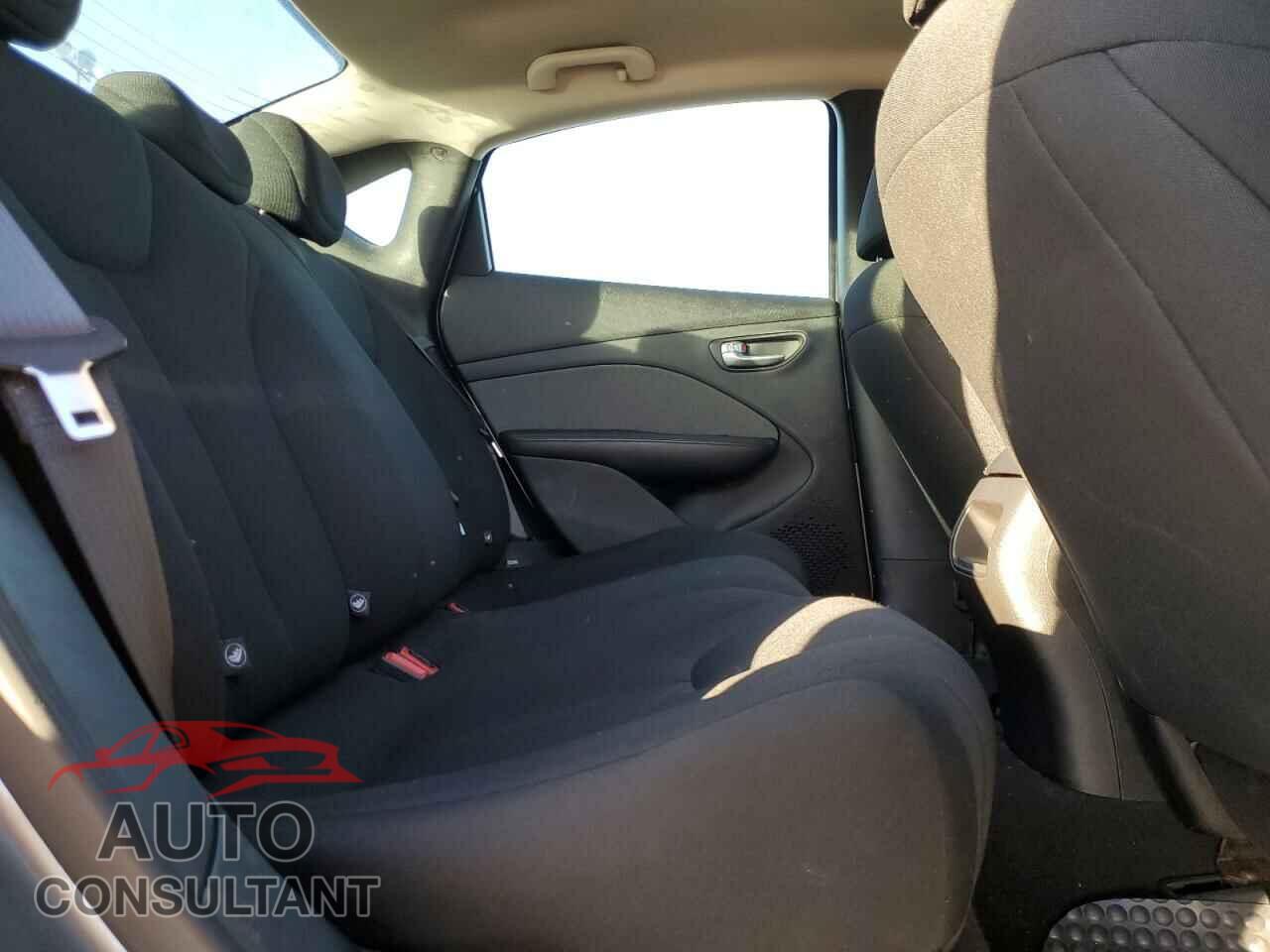 DODGE DART 2013 - 1C3CDFAA3DD247057