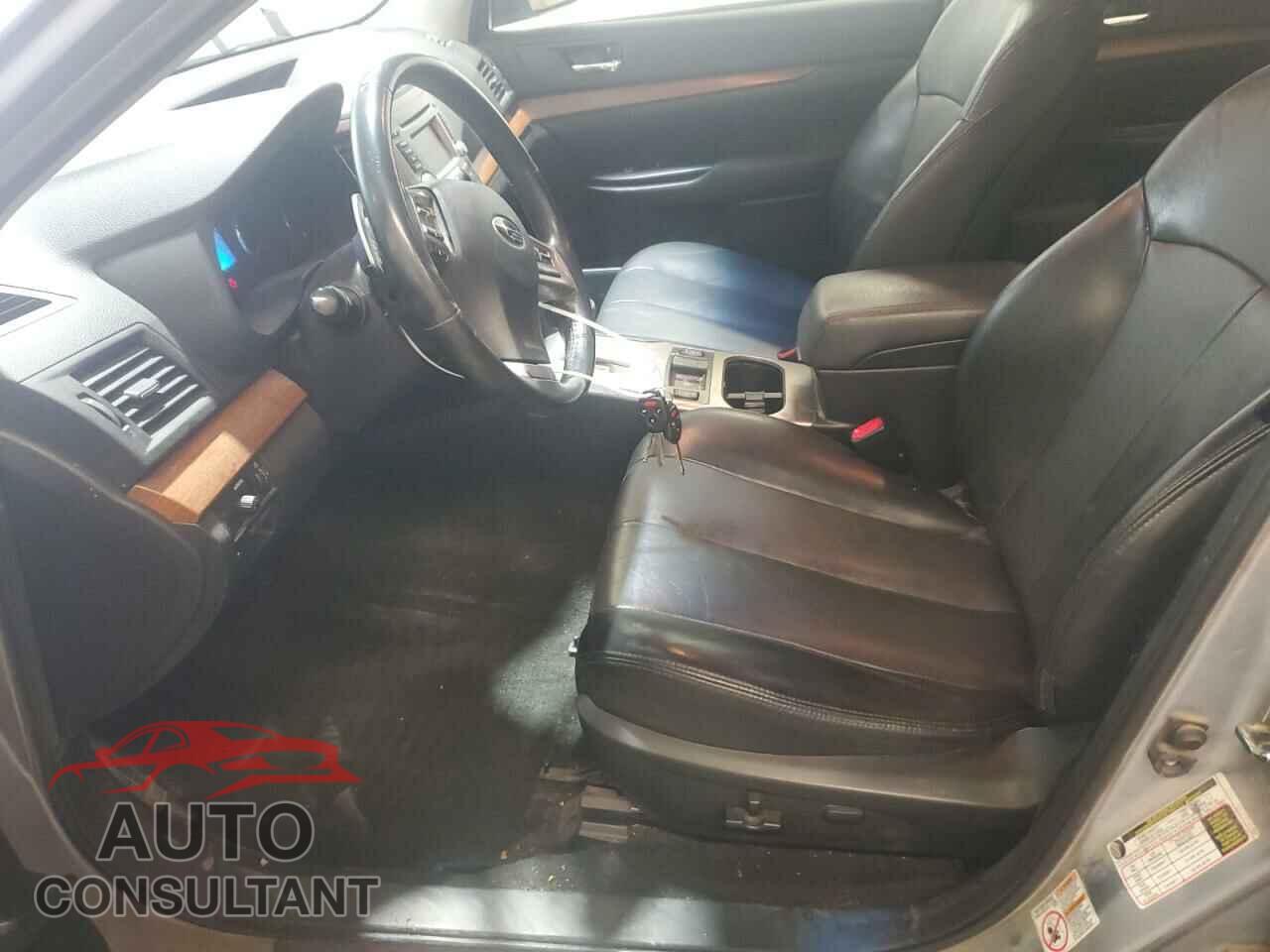 SUBARU OUTBACK 2013 - 4S4BRBKC9D3302226