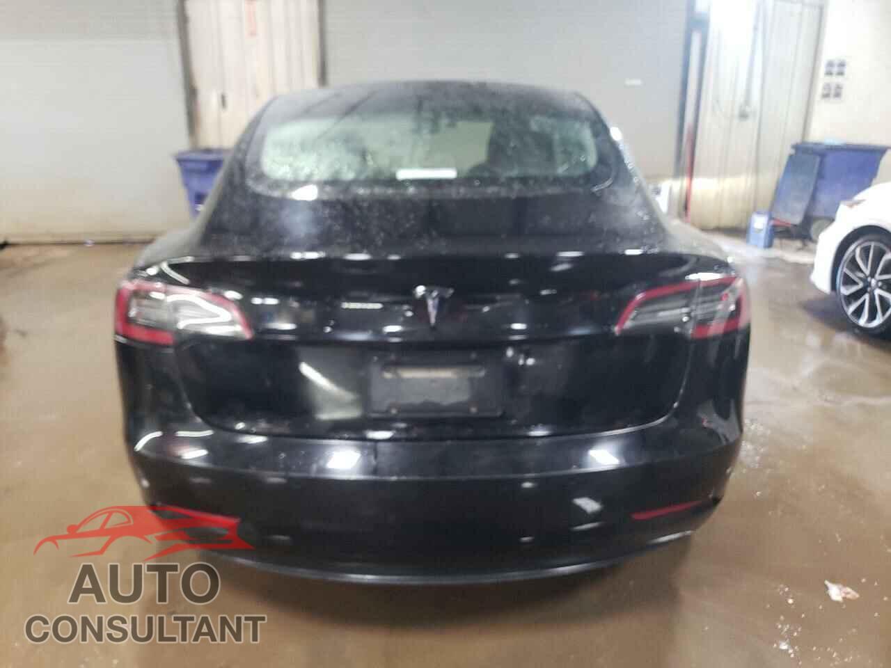 TESLA MODEL 3 2022 - 5YJ3E1EA8NF286128