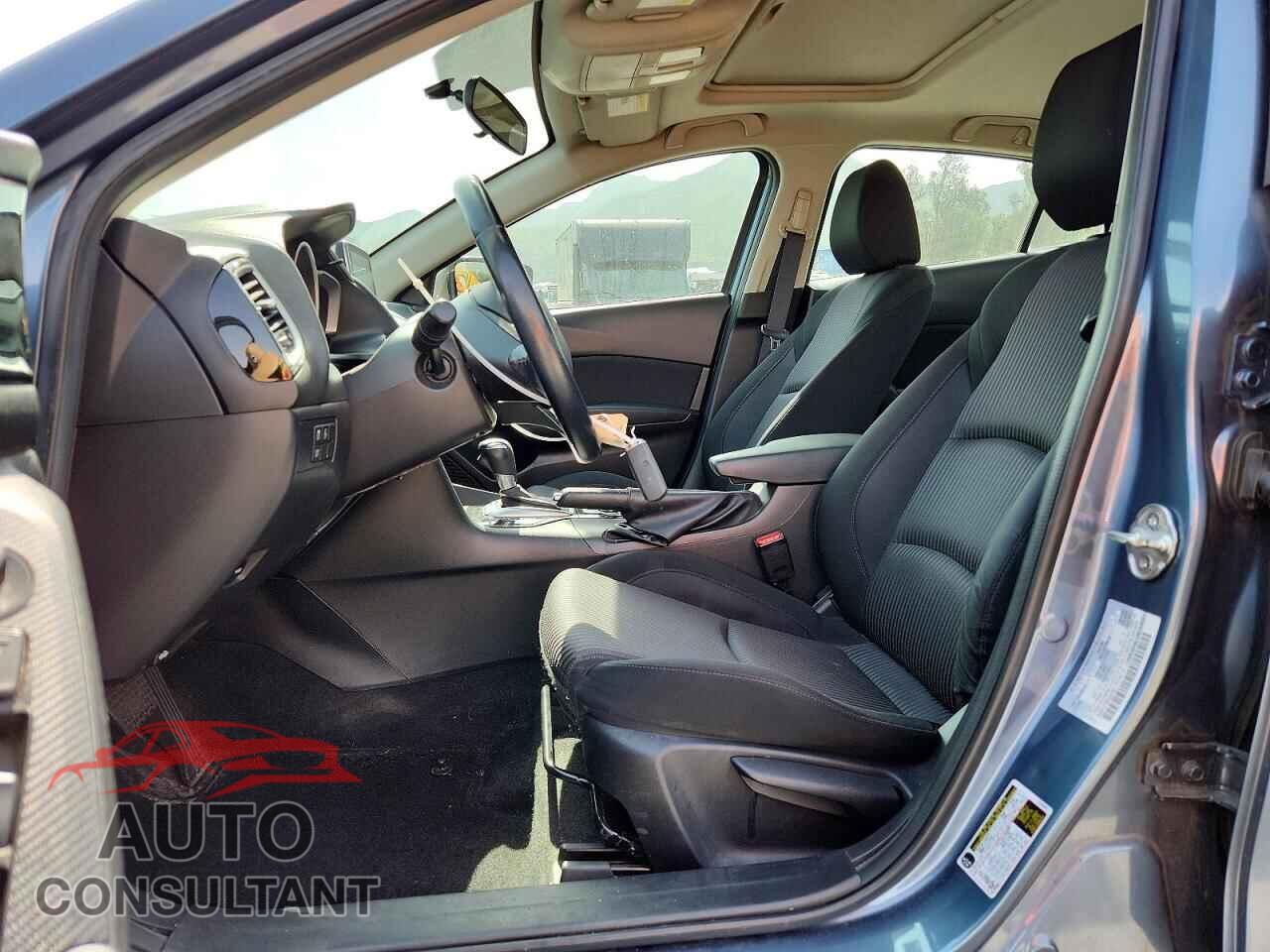 MAZDA 3 2015 - 3MZBM1V76FM228760