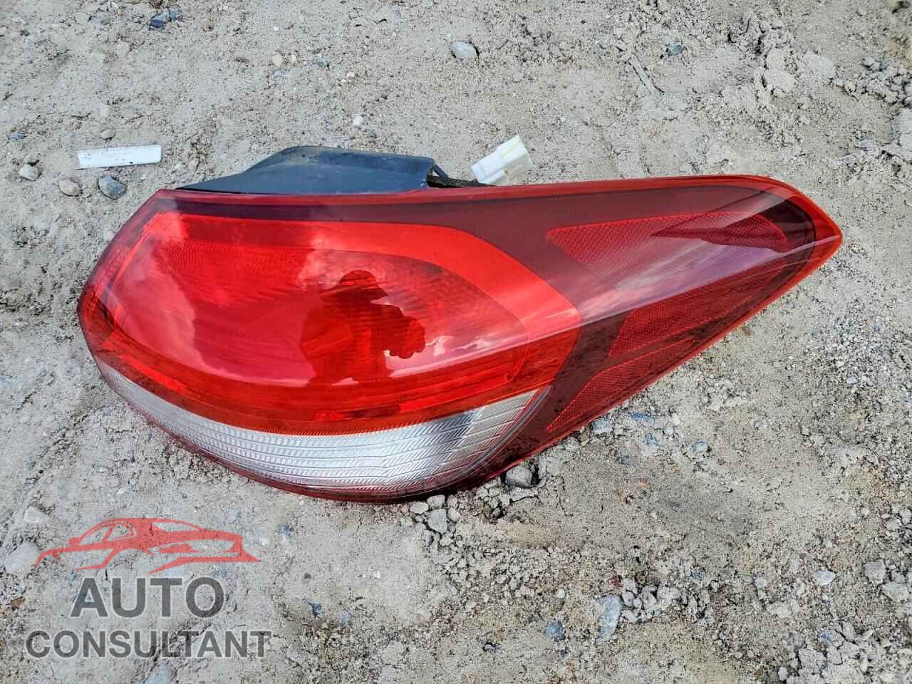 KIA FORTE 2017 - 3KPFK4A75HE015281