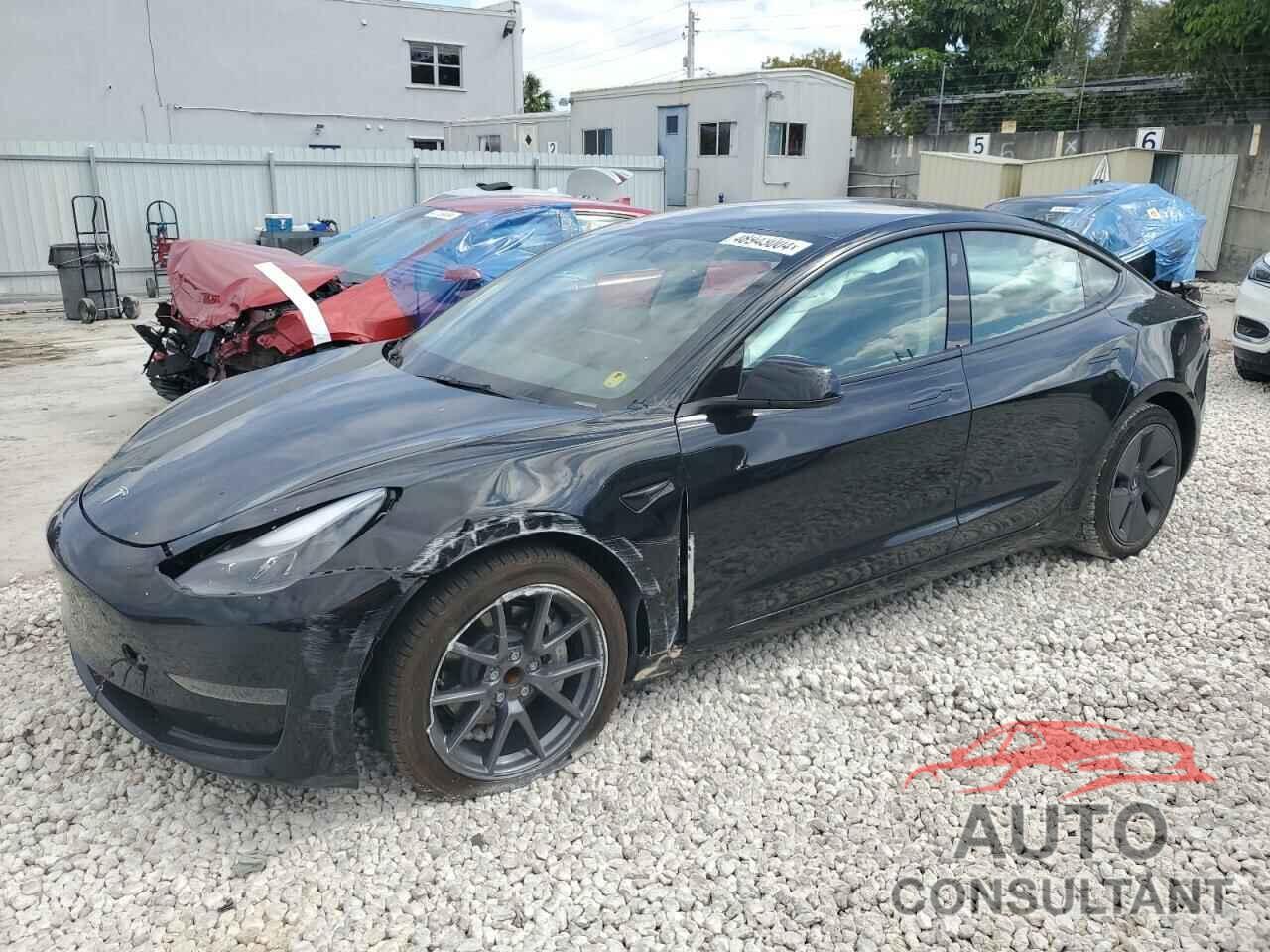 TESLA MODEL 3 2022 - 5YJ3E1EA7NF330801