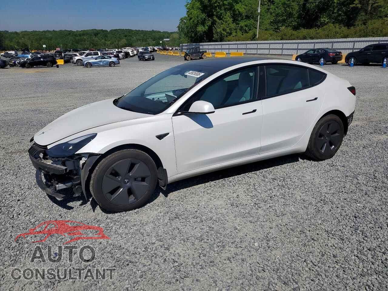 TESLA MODEL 3 2023 - 5YJ3E1EA2PF696748