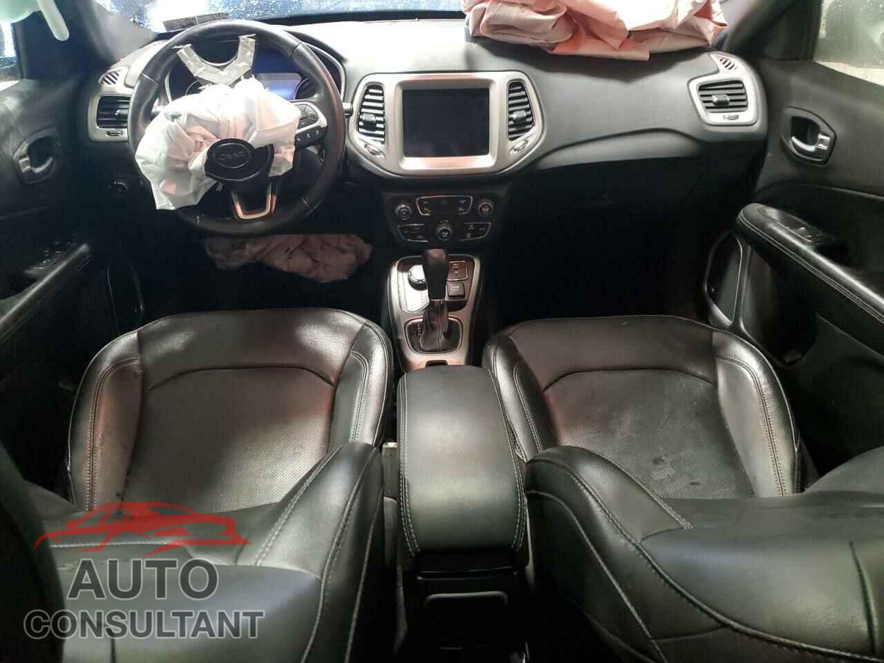 JEEP COMPASS 2020 - 3C4NJDCBXLT123044