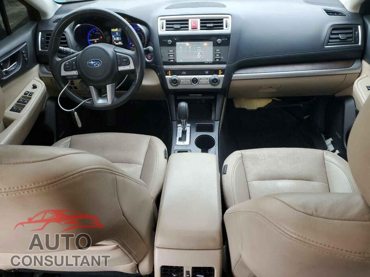 SUBARU OUTBACK 2017 - 4S4BSAKC3H3200716