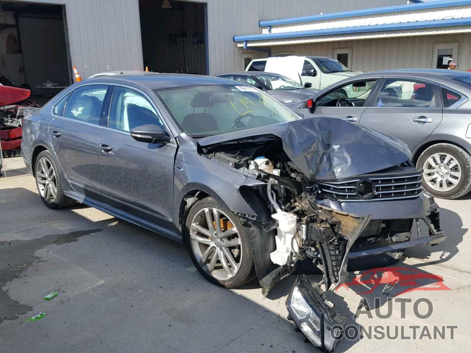VOLKSWAGEN PASSAT 2017 - 1VWDT7A3XHC047974