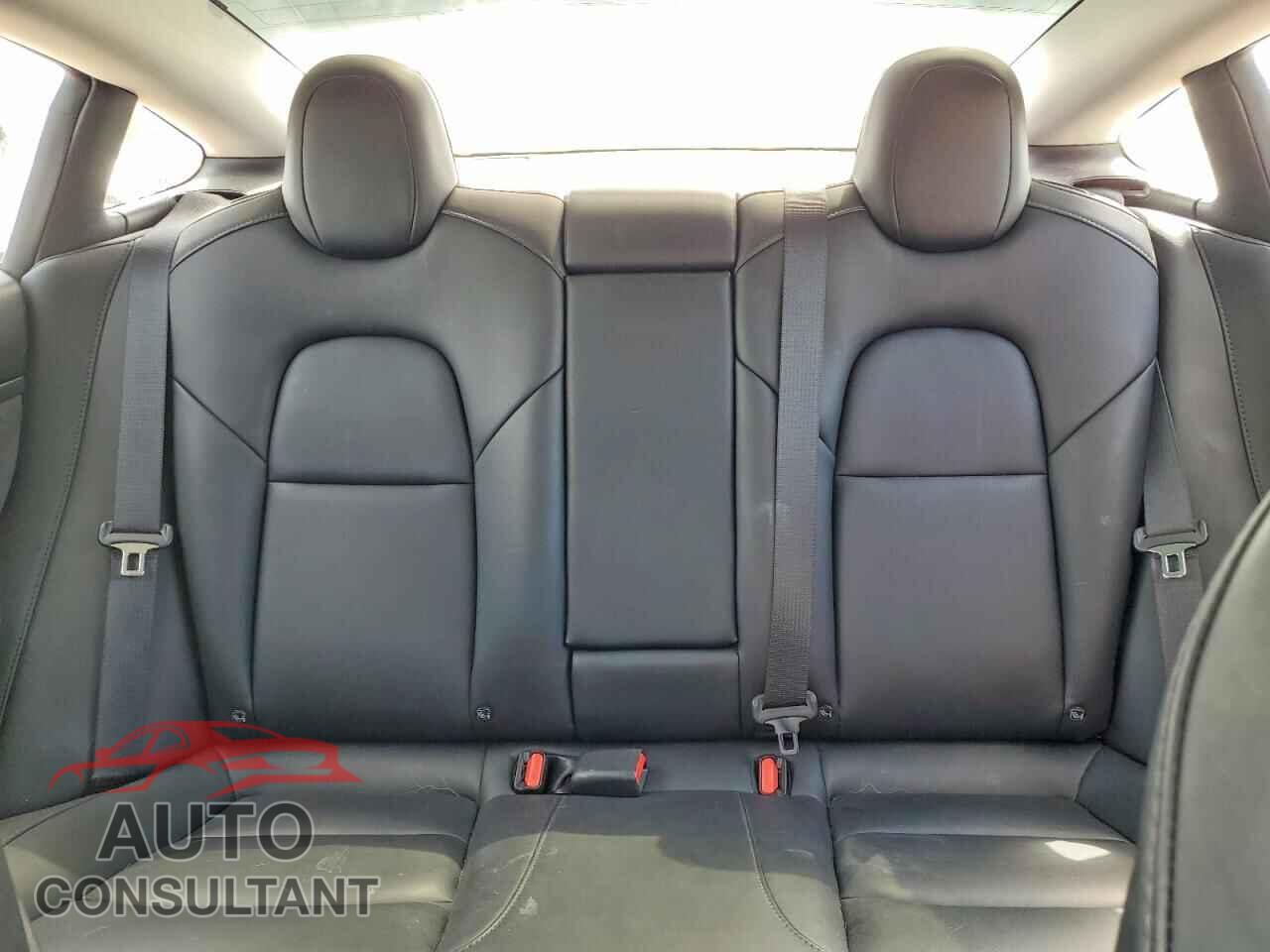 TESLA MODEL 3 2021 - 5YJ3E1EA7MF843349
