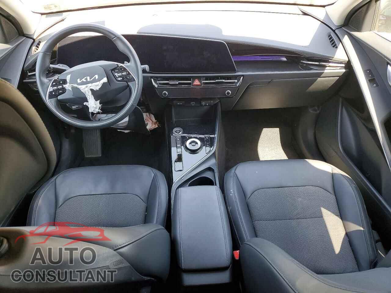 KIA UNKNOWN 2024 - KNDCR3L17R5111640