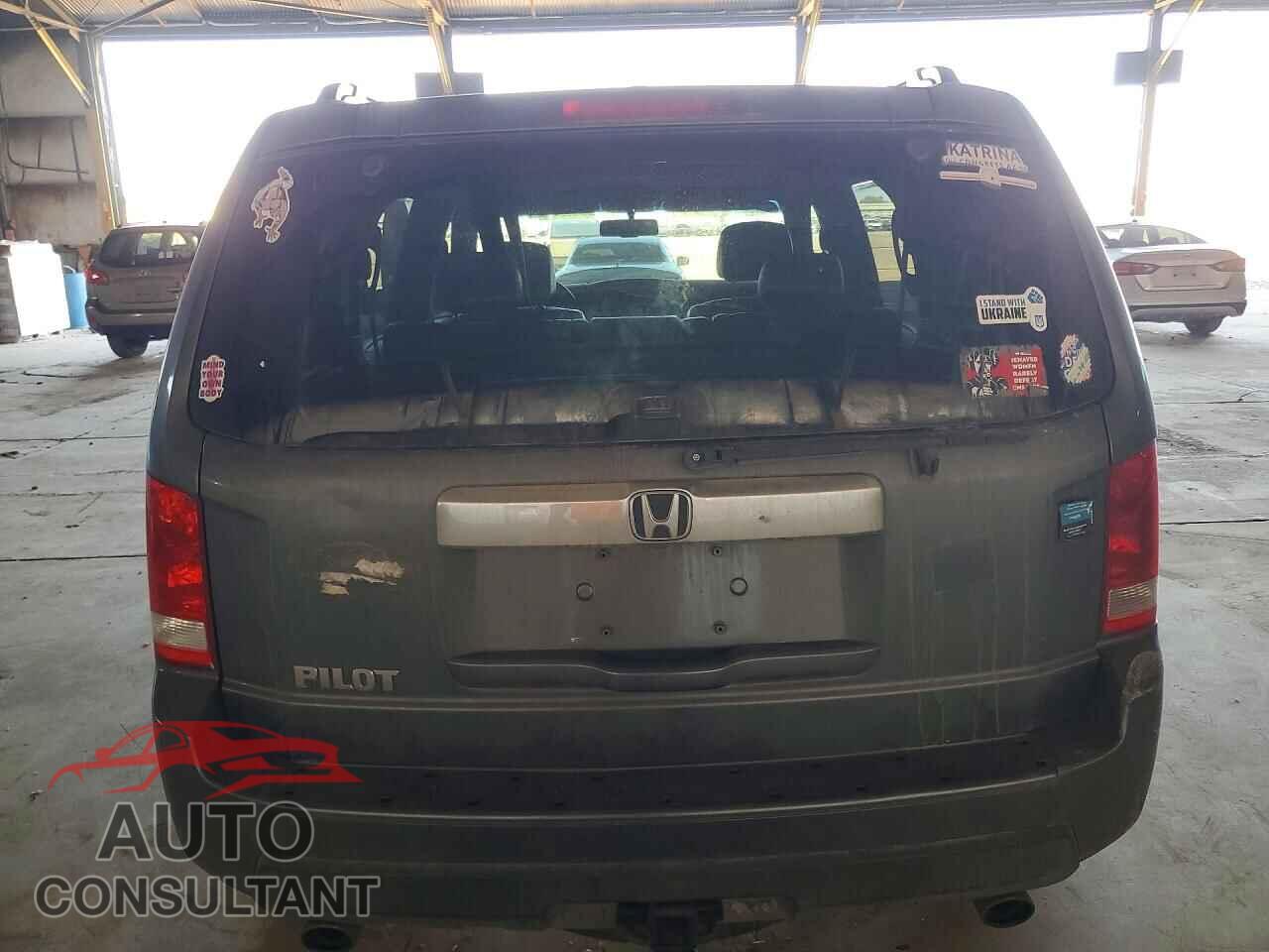HONDA PILOT 2011 - 5FNYF3H59BB024062