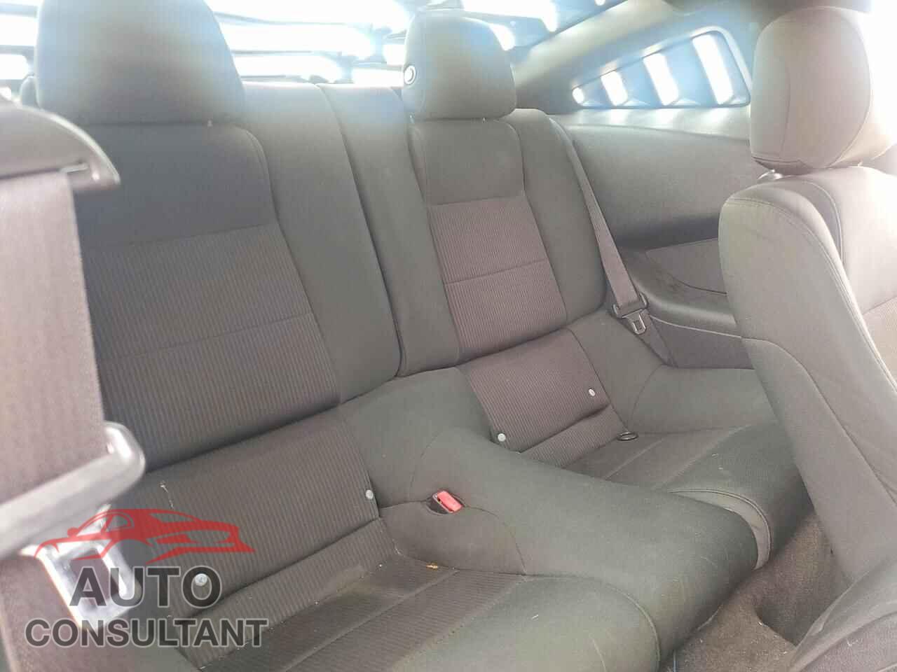FORD MUSTANG 2014 - 1ZVBP8AM4E5295888