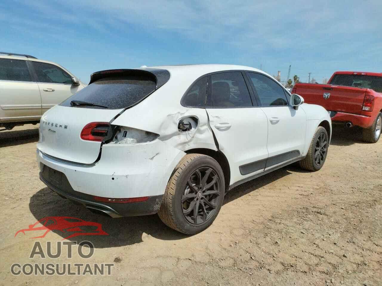 PORSCHE MACAN 2017 - WP1AA2A53HLB01677