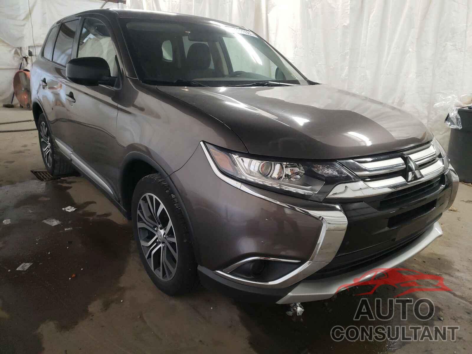 MITSUBISHI OUTLANDER 2018 - JA4AZ2A33JZ014142