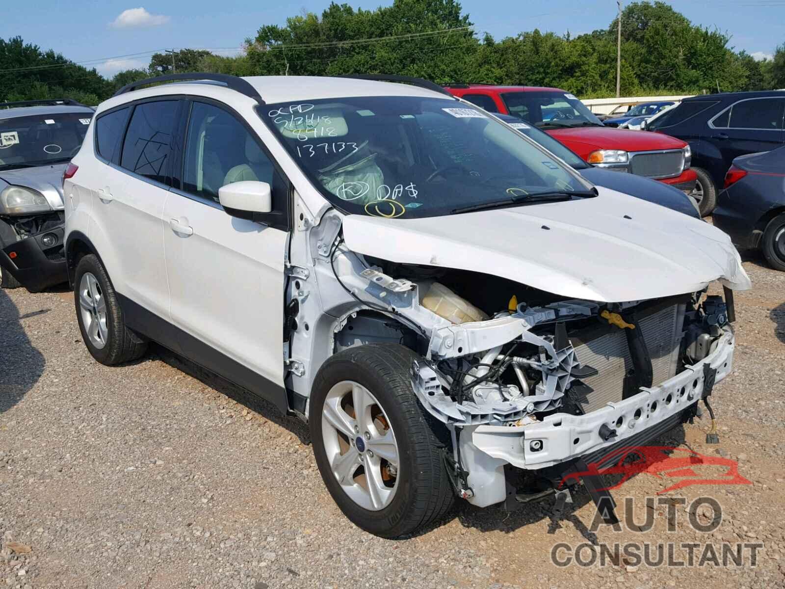FORD ESCAPE 2016 - 1FMCU0GX7GUB58418