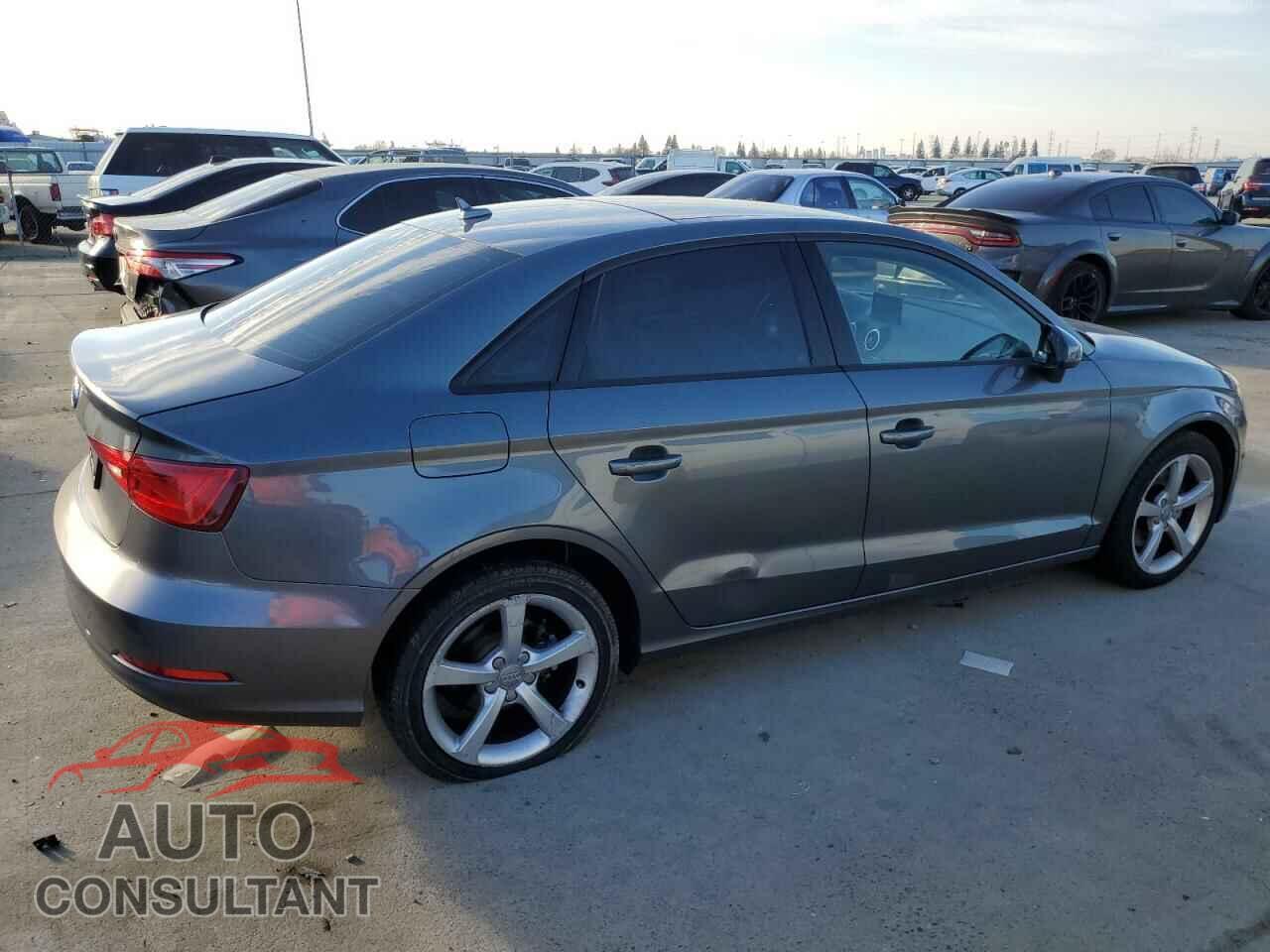 AUDI A3 2015 - WAUACGFF5F1019546