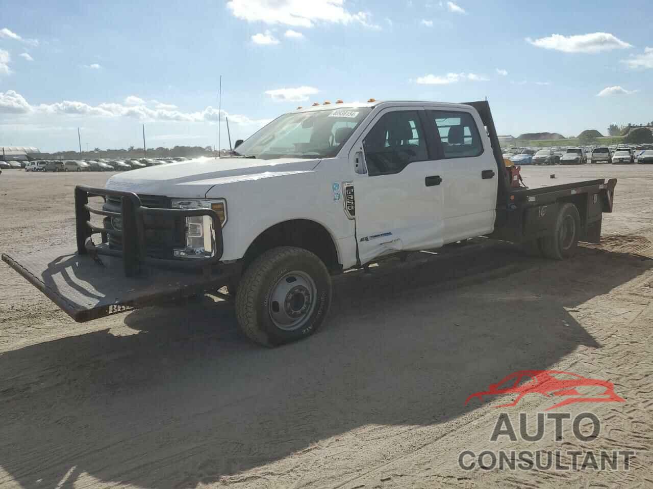 FORD F350 2019 - 1FD8W3HT4KEF12301