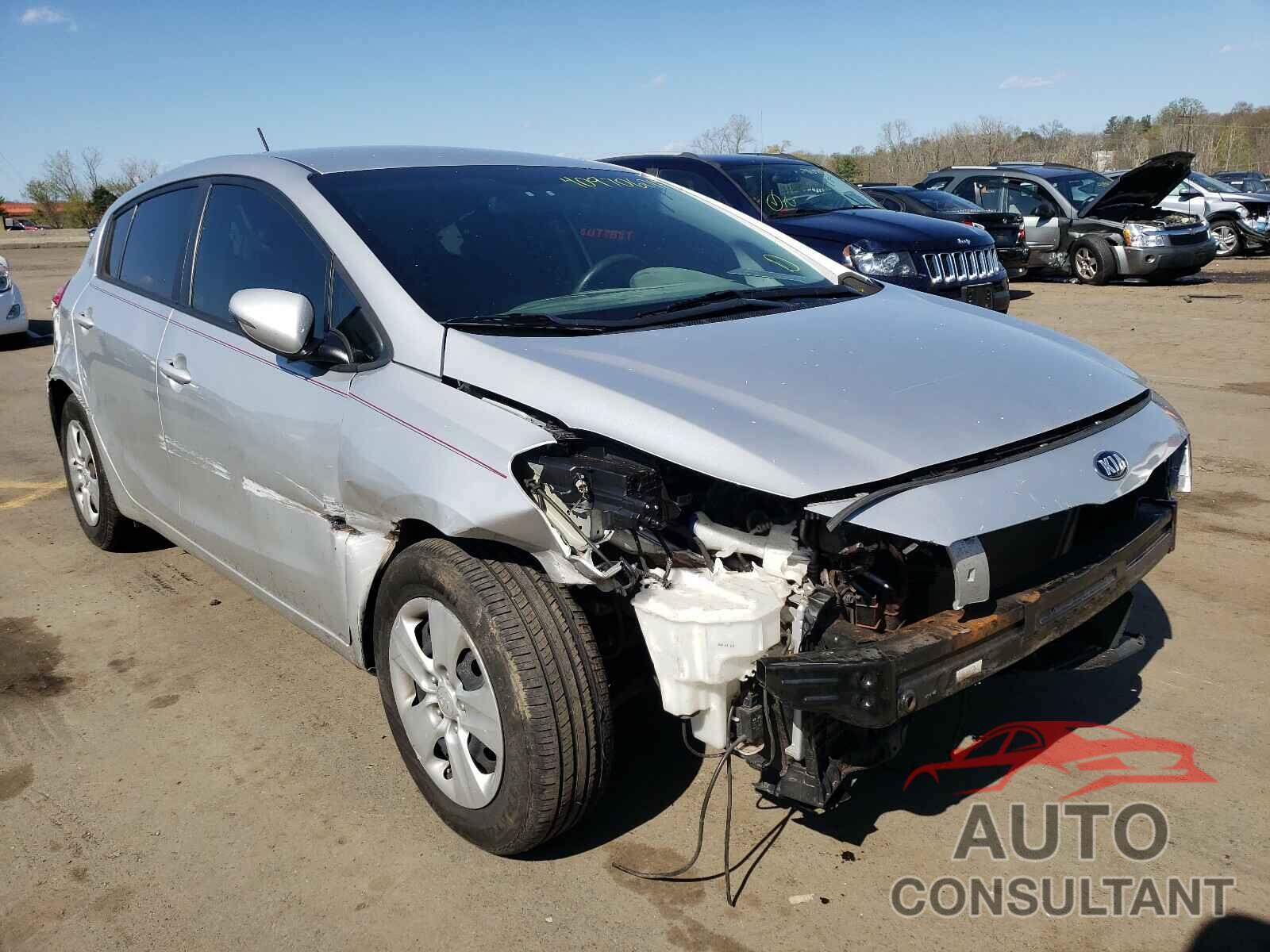 KIA FORTE 2017 - KNAFK5A83H5700886