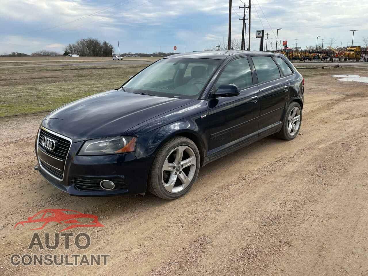 AUDI A3 2012 - WAUKJAFM2CA141556