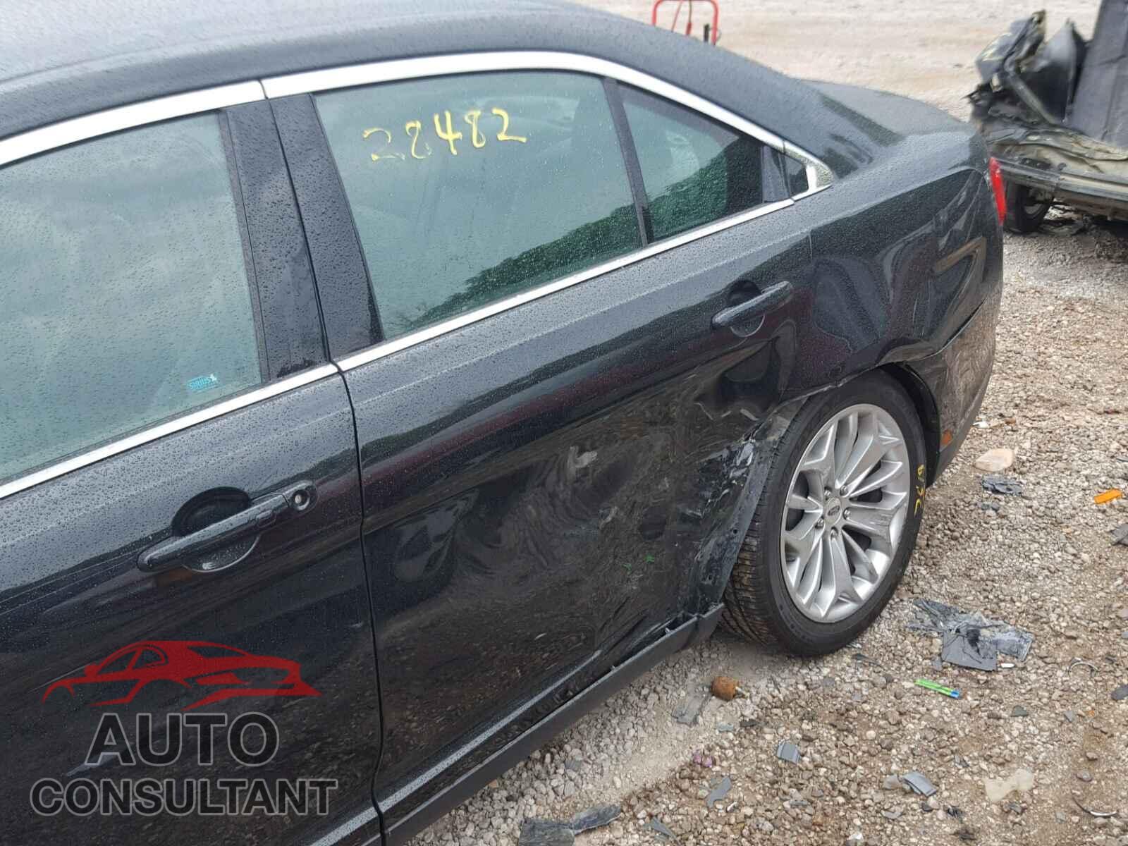 FORD TAURUS 2015 - 1FAHP2F89FG127553