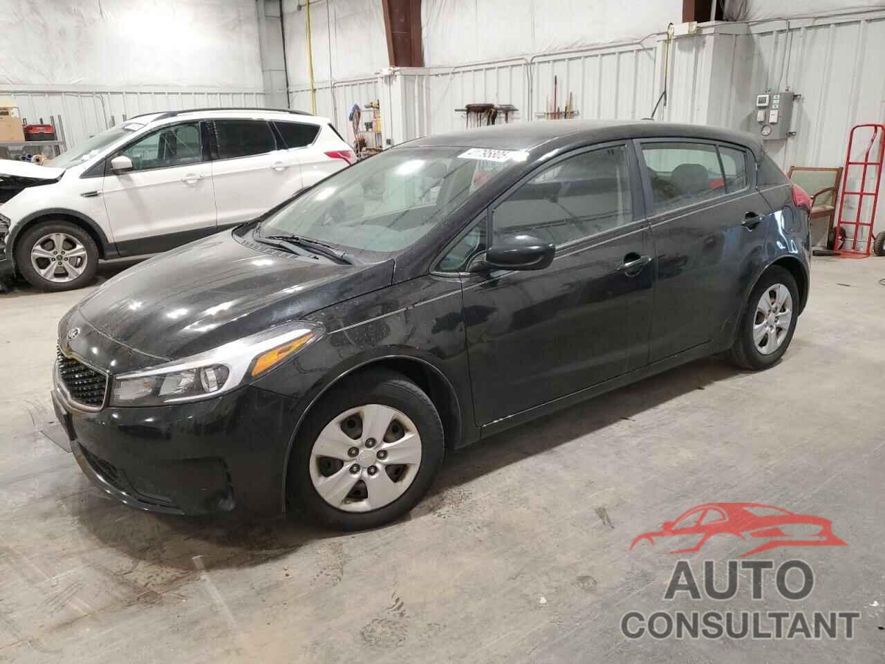 KIA FORTE 2017 - KNAFK5A80H5667376