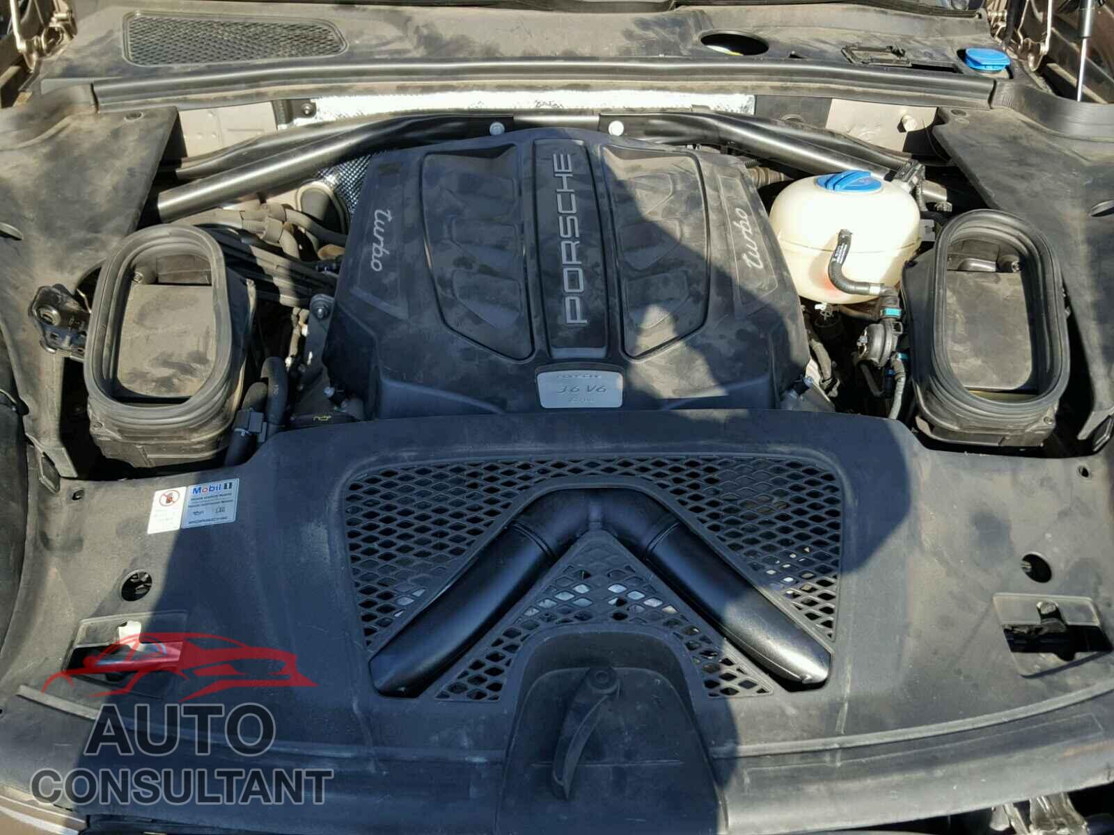PORSCHE MACAN 2016 - WP1AF2A52GLB93199