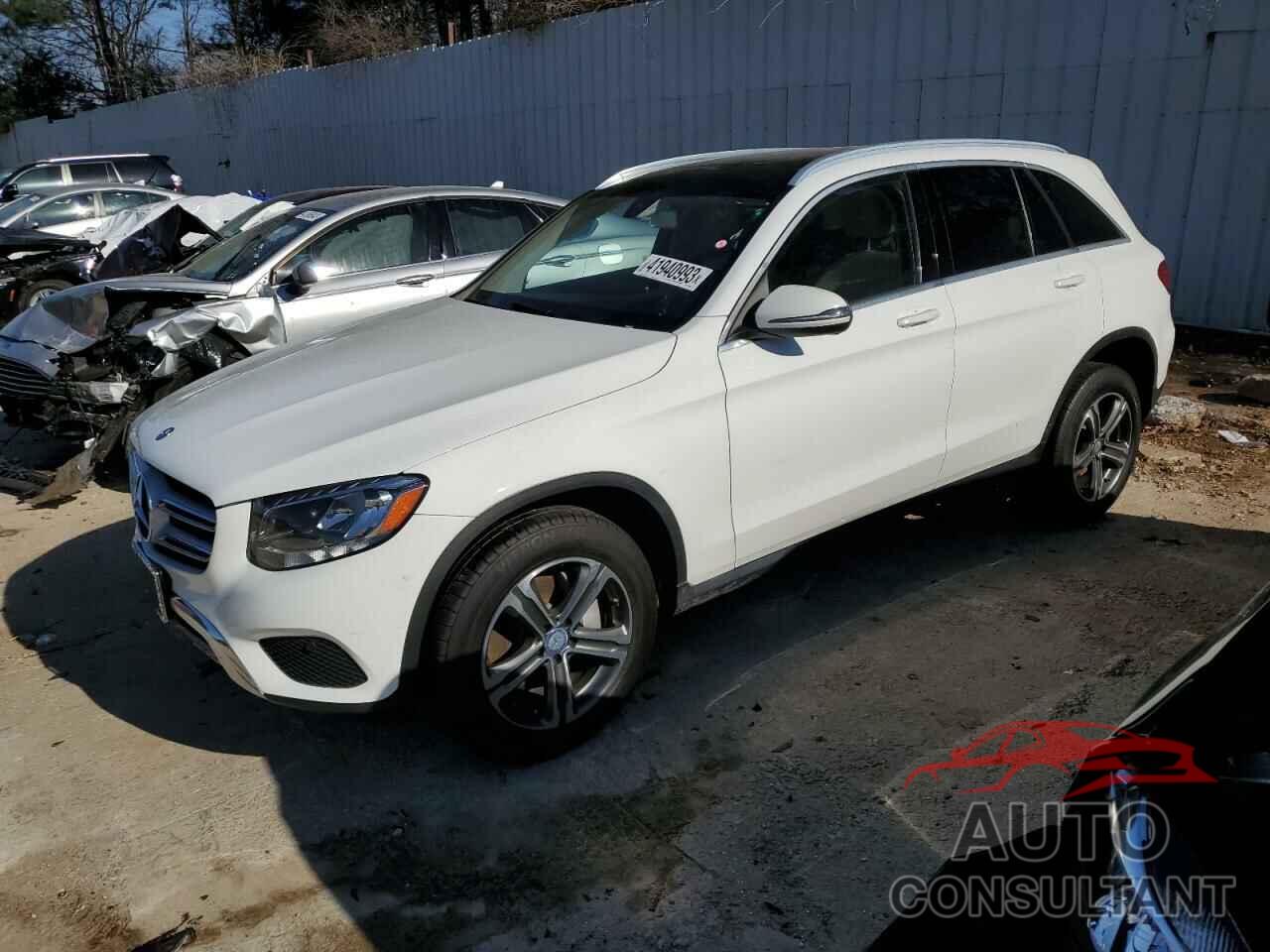 MERCEDES-BENZ GLC-CLASS 2017 - WDC0G4JB3HF196862