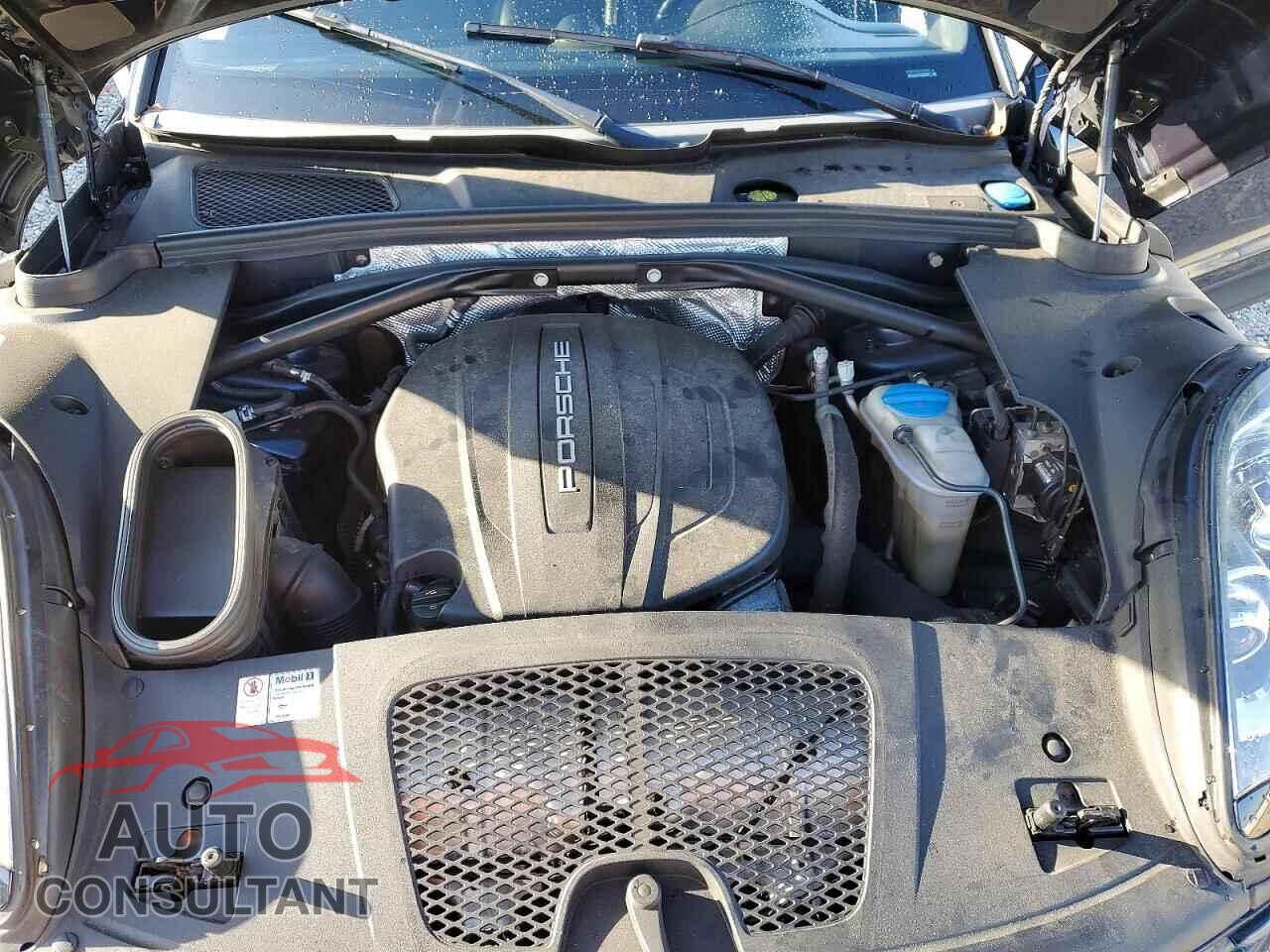 PORSCHE MACAN 2017 - WP1AA2A51HLB02357