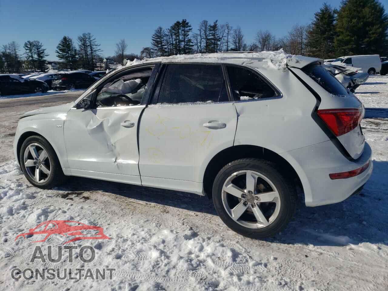 AUDI Q5 2012 - WA1DKAFP2CA092761
