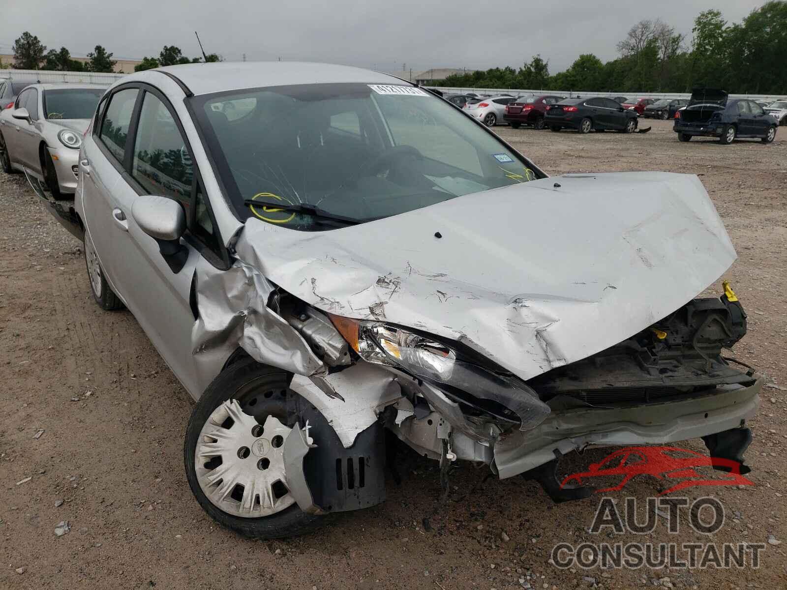 FORD FIESTA 2016 - 3FADP4TJ5GM170201