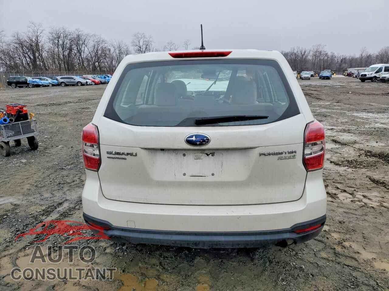 SUBARU FORESTER 2015 - JF2SJAAC4FH558191