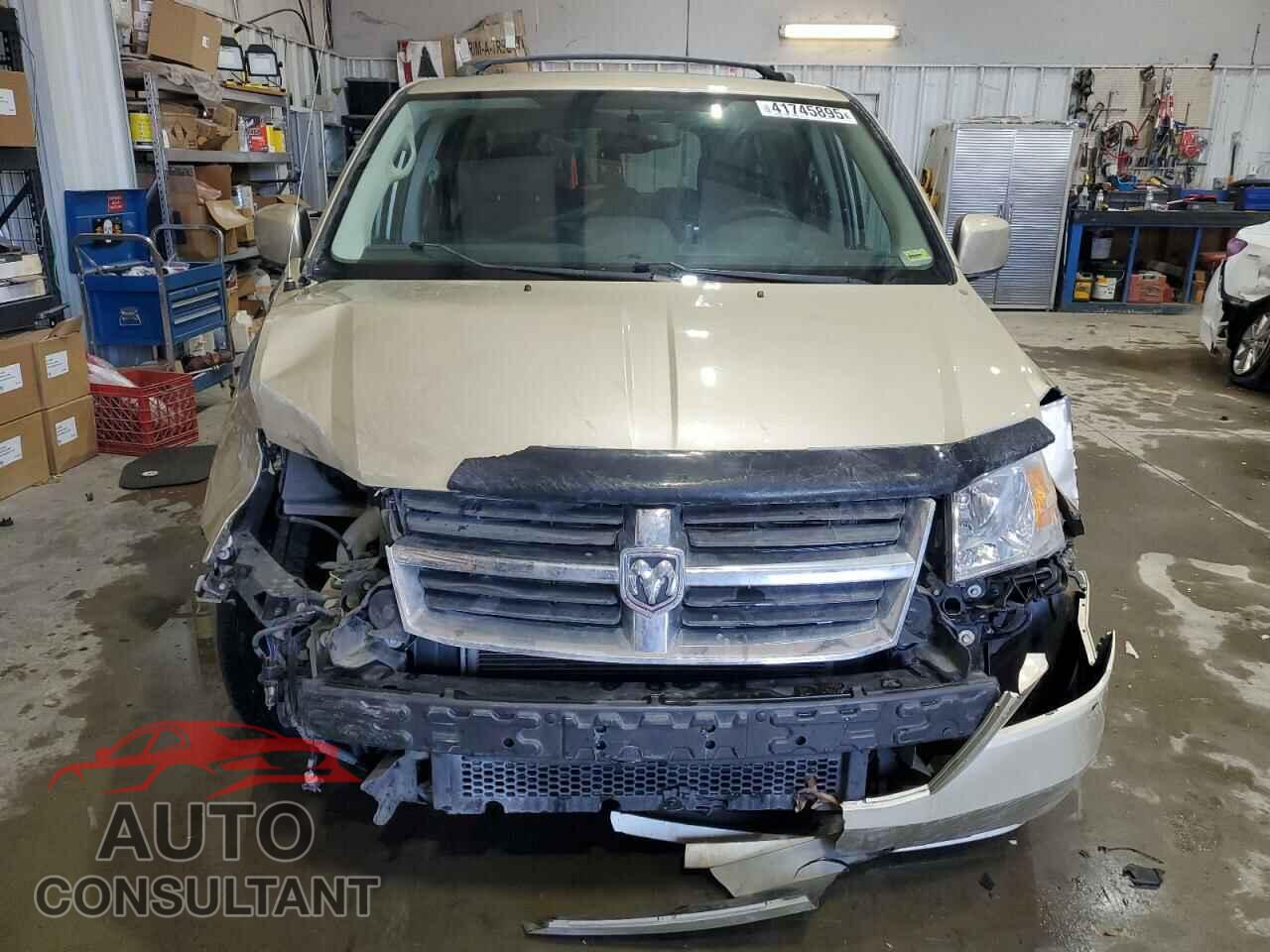 DODGE CARAVAN 2010 - 2D4RN5D18AR273058